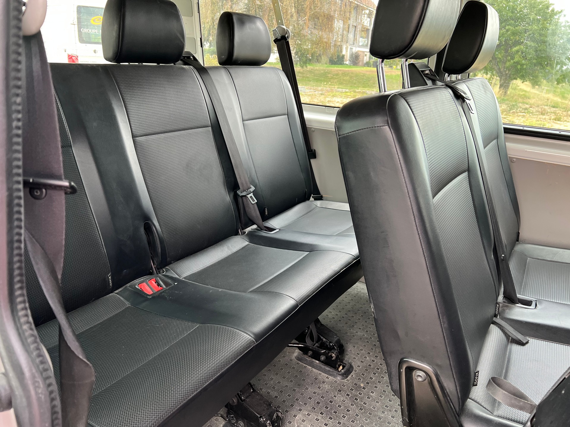 VW T6 Caravelle 2.0 TDI Trendline Liberty LWB-image-9