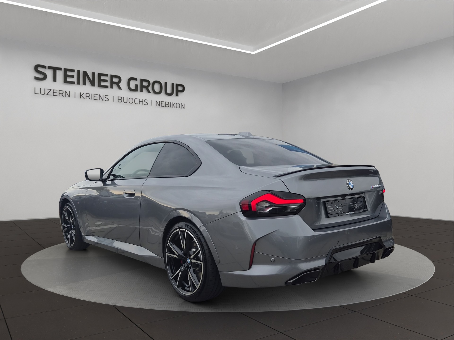 BMW M240i xDrive M Sport Pro Steptronic-image-6