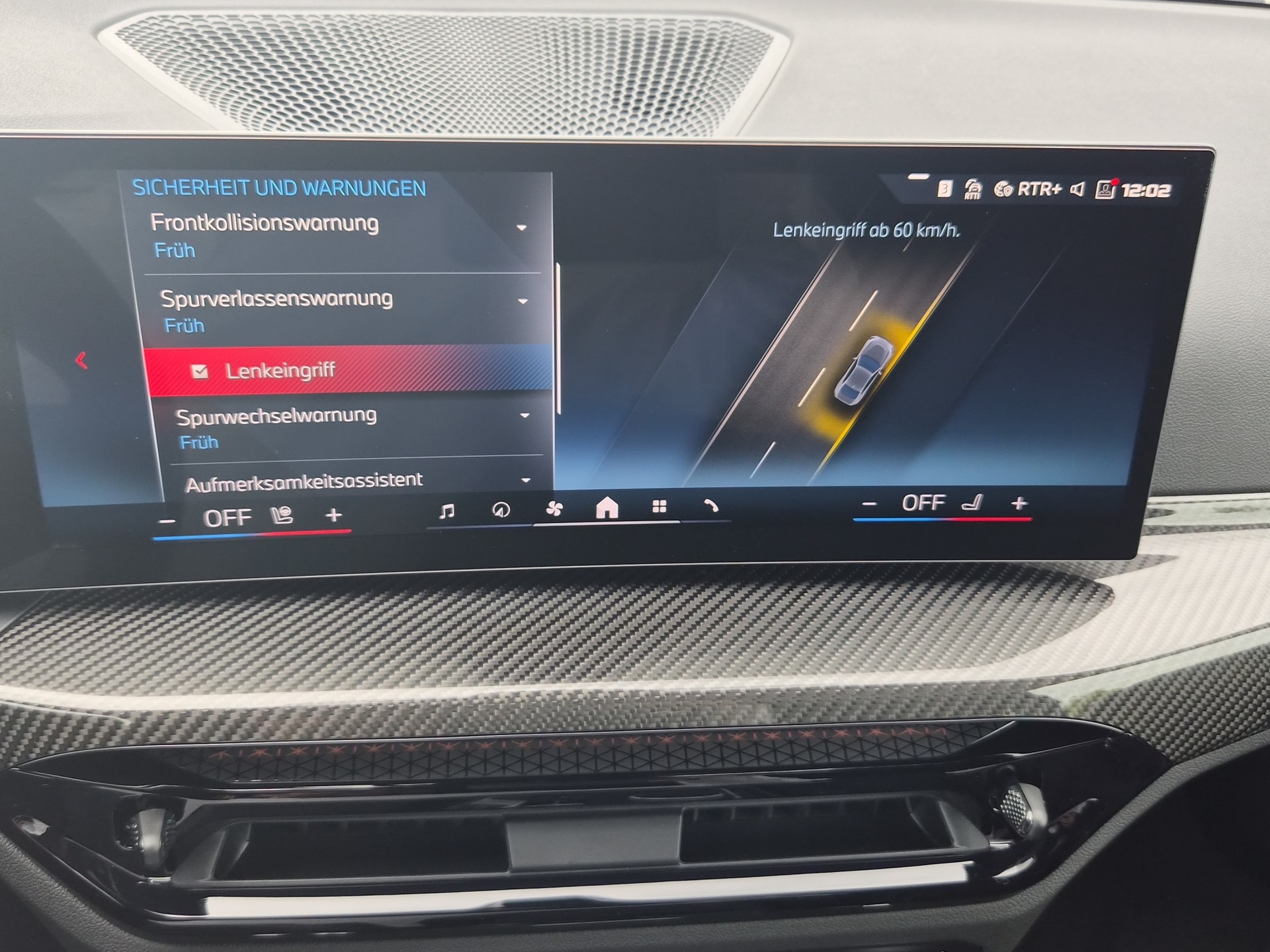 BMW M240i xDrive M Sport Pro Steptronic-image-23