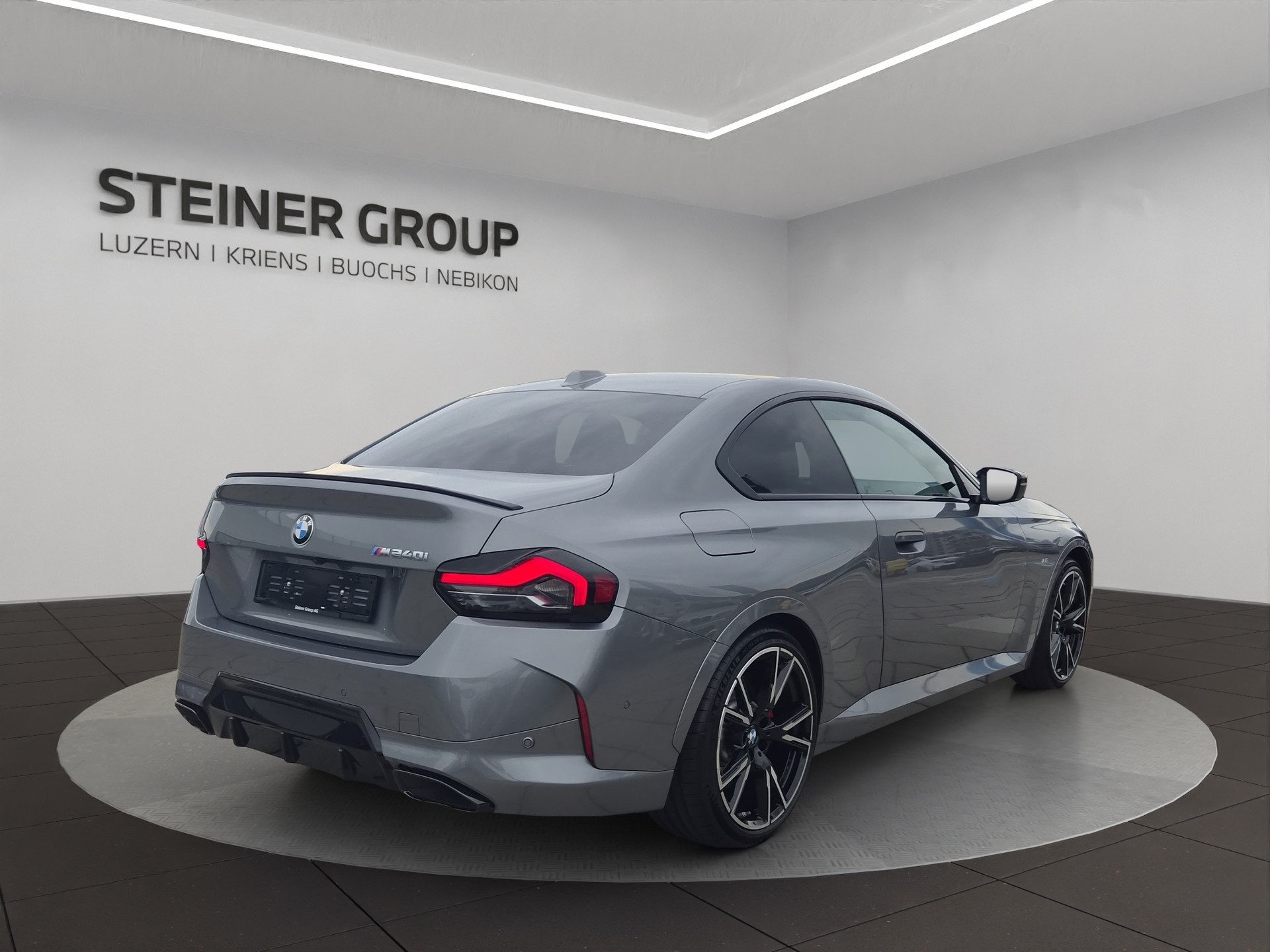 BMW M240i xDrive M Sport Pro Steptronic-image-4