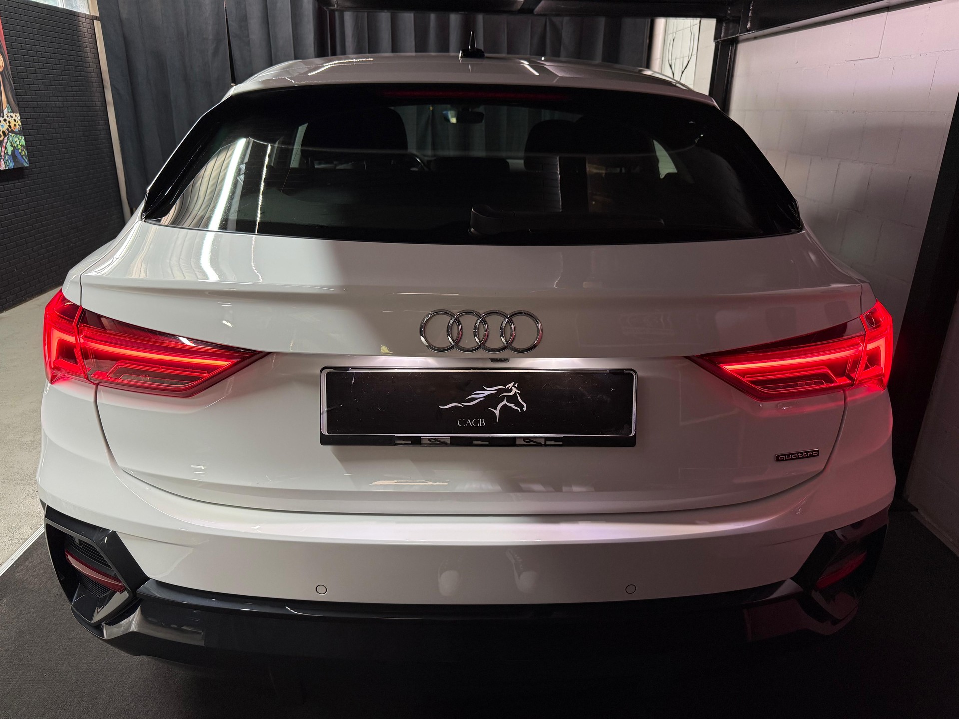 AUDI Q3 Sportback 35 TDI quattro S-tronic-image-17
