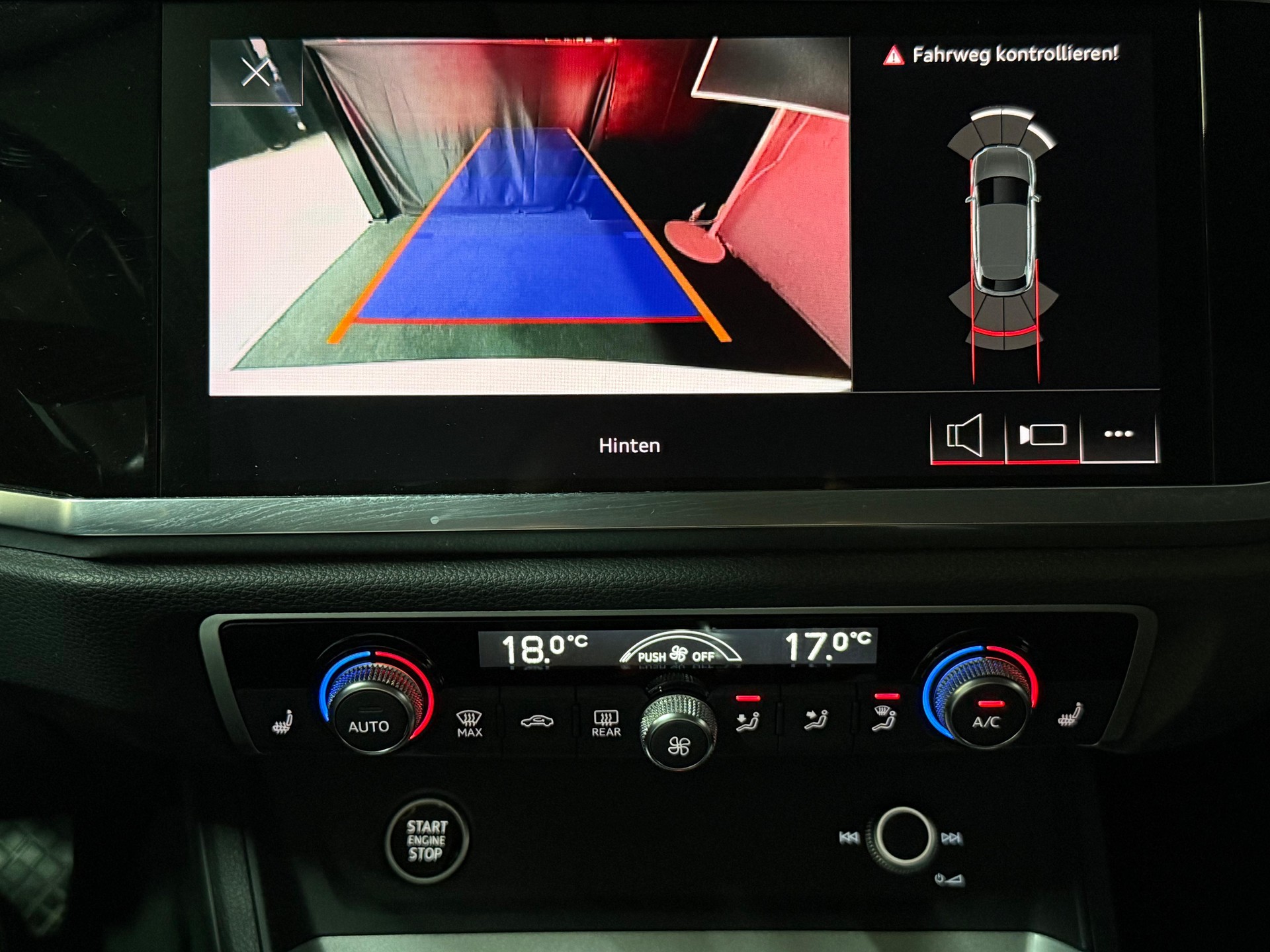 AUDI Q3 Sportback 35 TDI quattro S-tronic-image-9