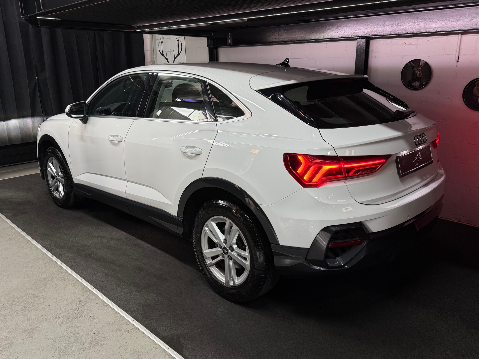 AUDI Q3 Sportback 35 TDI quattro S-tronic-image-3