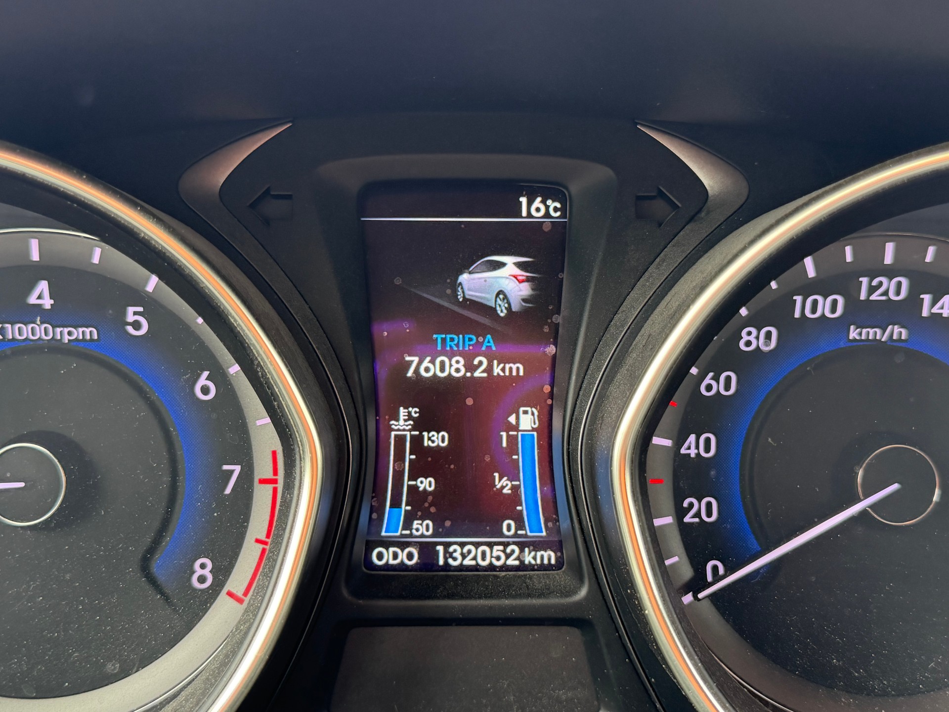 HYUNDAI i30 1.6 GDI GO!-image-9
