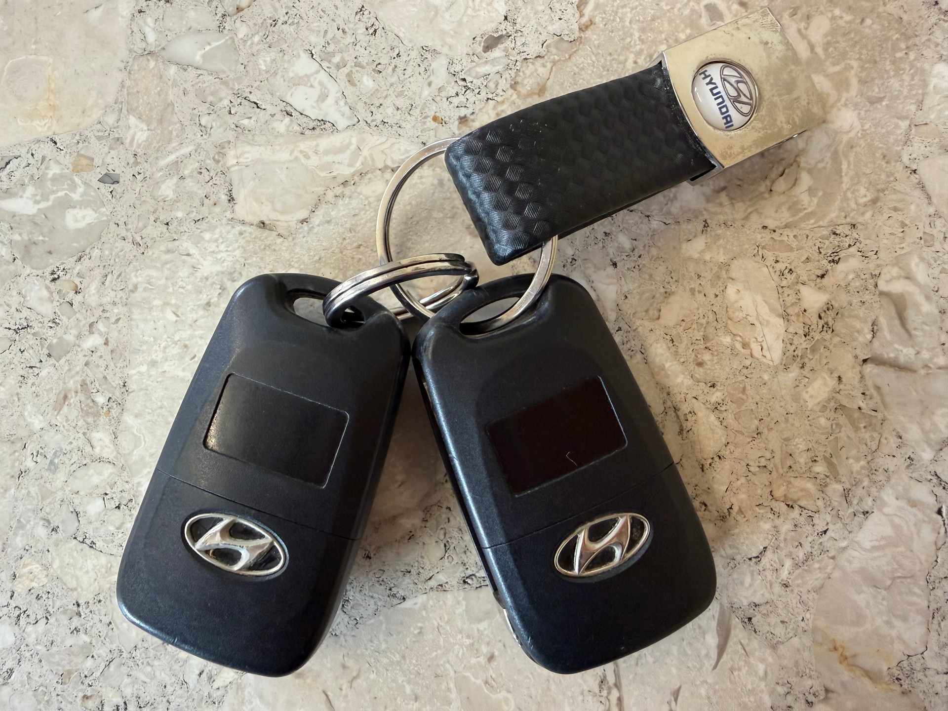 HYUNDAI i30 1.6 GDI GO!-image-12