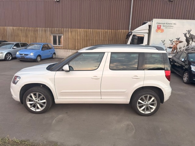 SKODA Yeti 1.8 TSI Active 4x4 DSG-image-5