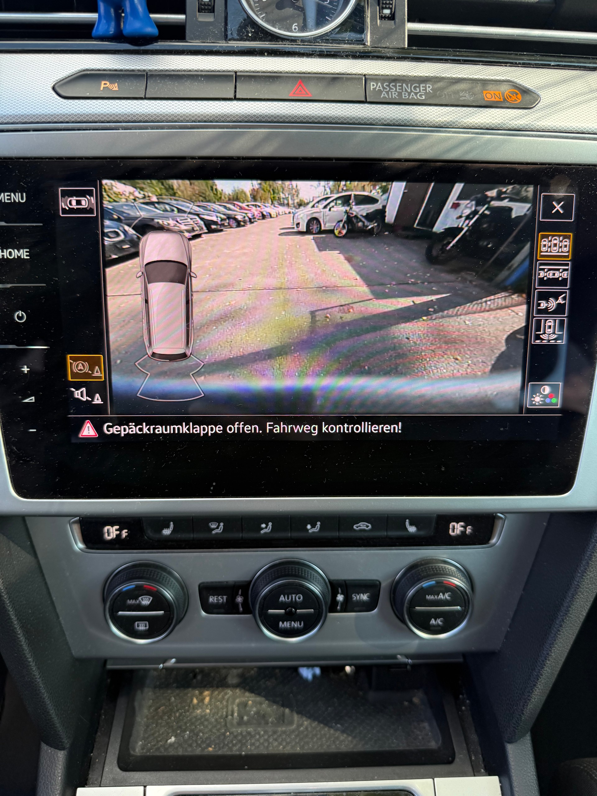 VW Passat Variant 2.0 TDI SCR BMT Comfortline DSG-image-13