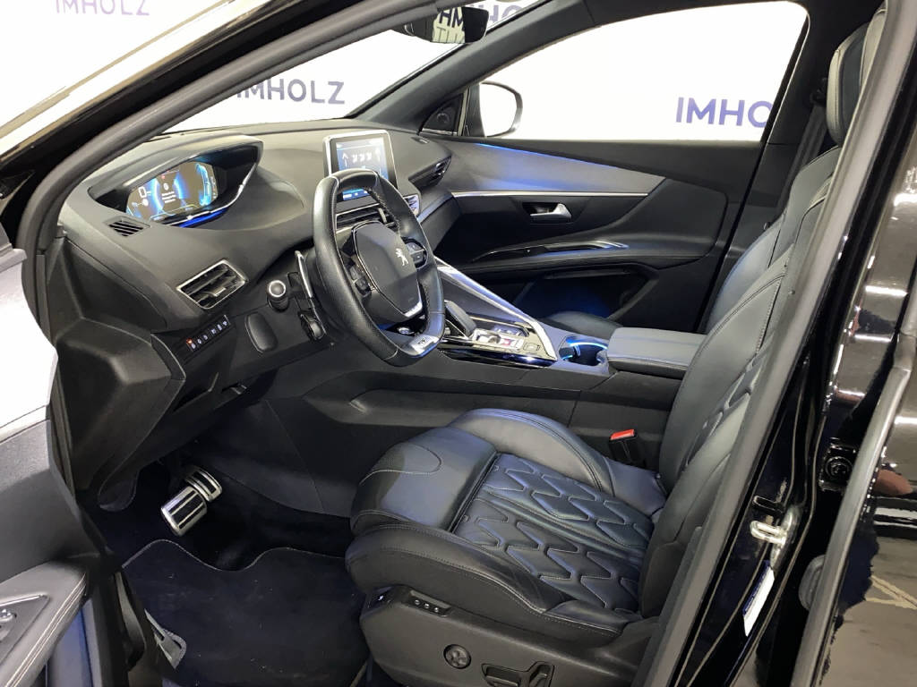 PEUGEOT 3008 1.6 Plug-in Hybrid4 GT-image-15