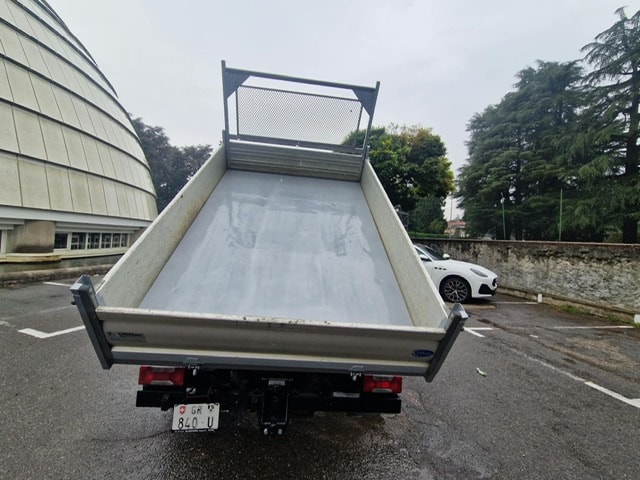 IVECO DAILY 35 C 15 - Ponte Ribaltabile 3 Lati - Doppio Gancio di Traino KG. 3500-image-4