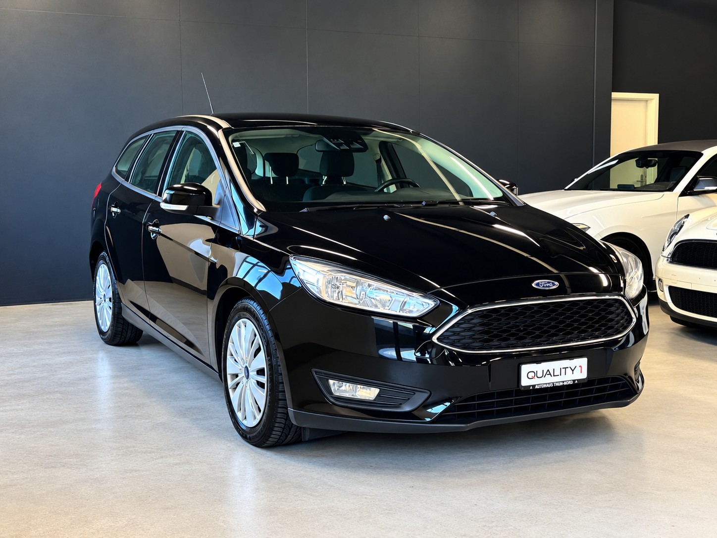 FORD Focus 1.5 TDCi Business PowerShift-image-0