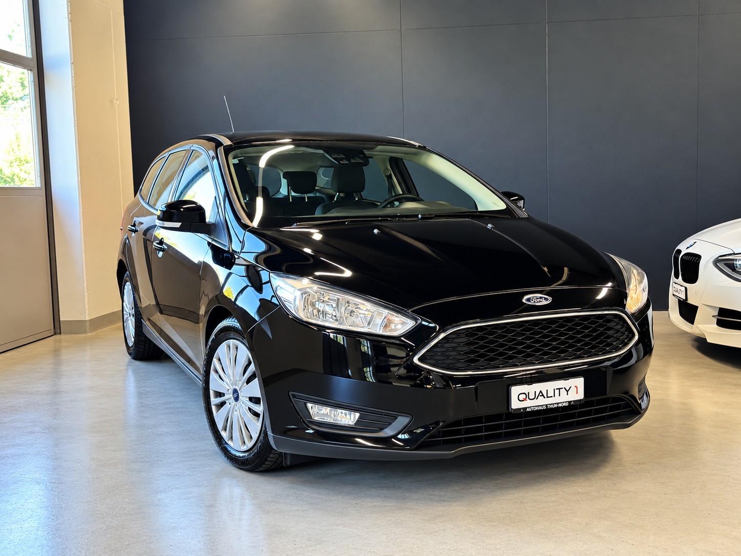 FORD Focus 1.5 TDCi Business PowerShift-image-3