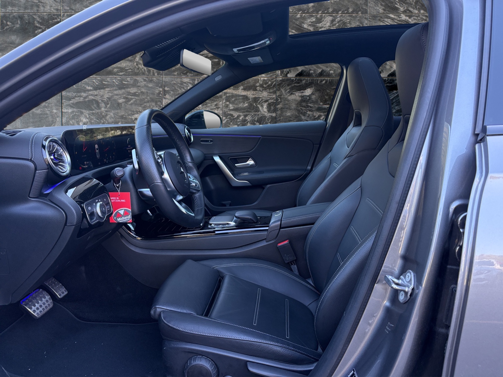 MERCEDES-BENZ A 250 4Matic AMG Line 4Matic 7G-DCT-image-8