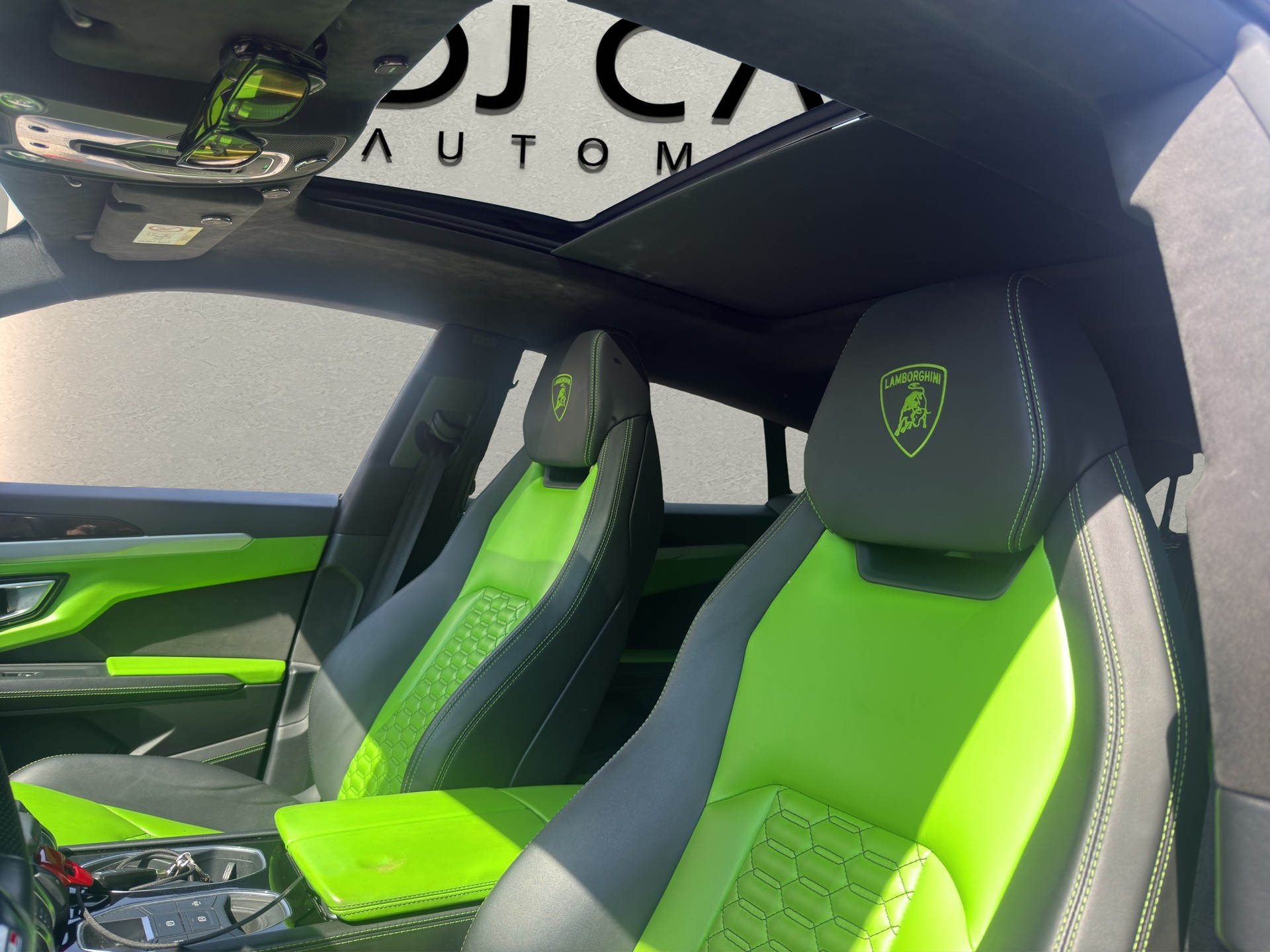 LAMBORGHINI Urus E-Gear-image-12