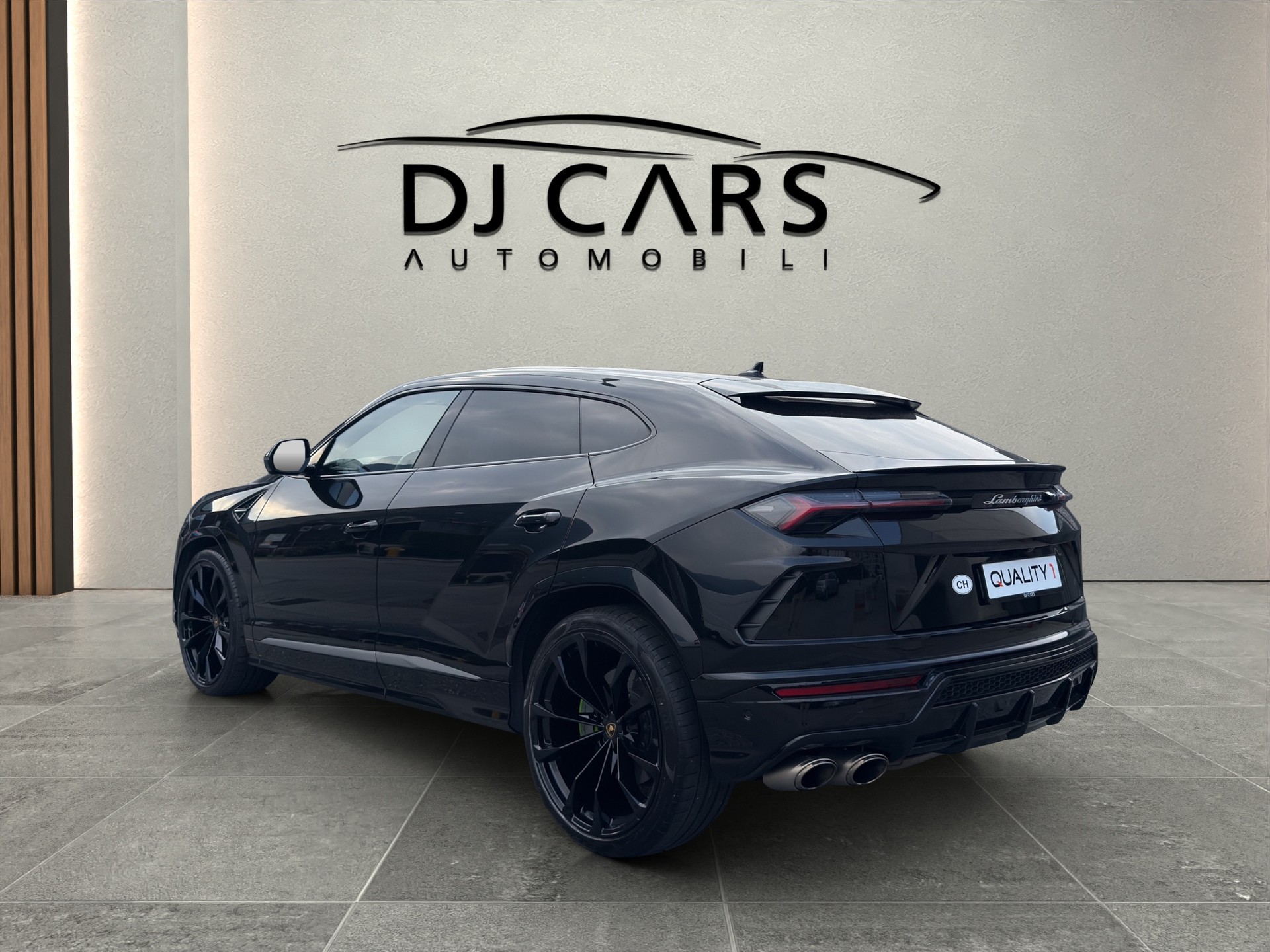 LAMBORGHINI Urus E-Gear-image-4