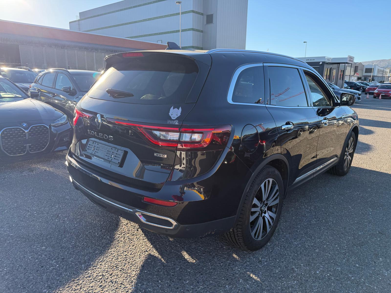 RENAULT Koleos 2.0 dCi Initiale X-Tronic 4WD-image-6