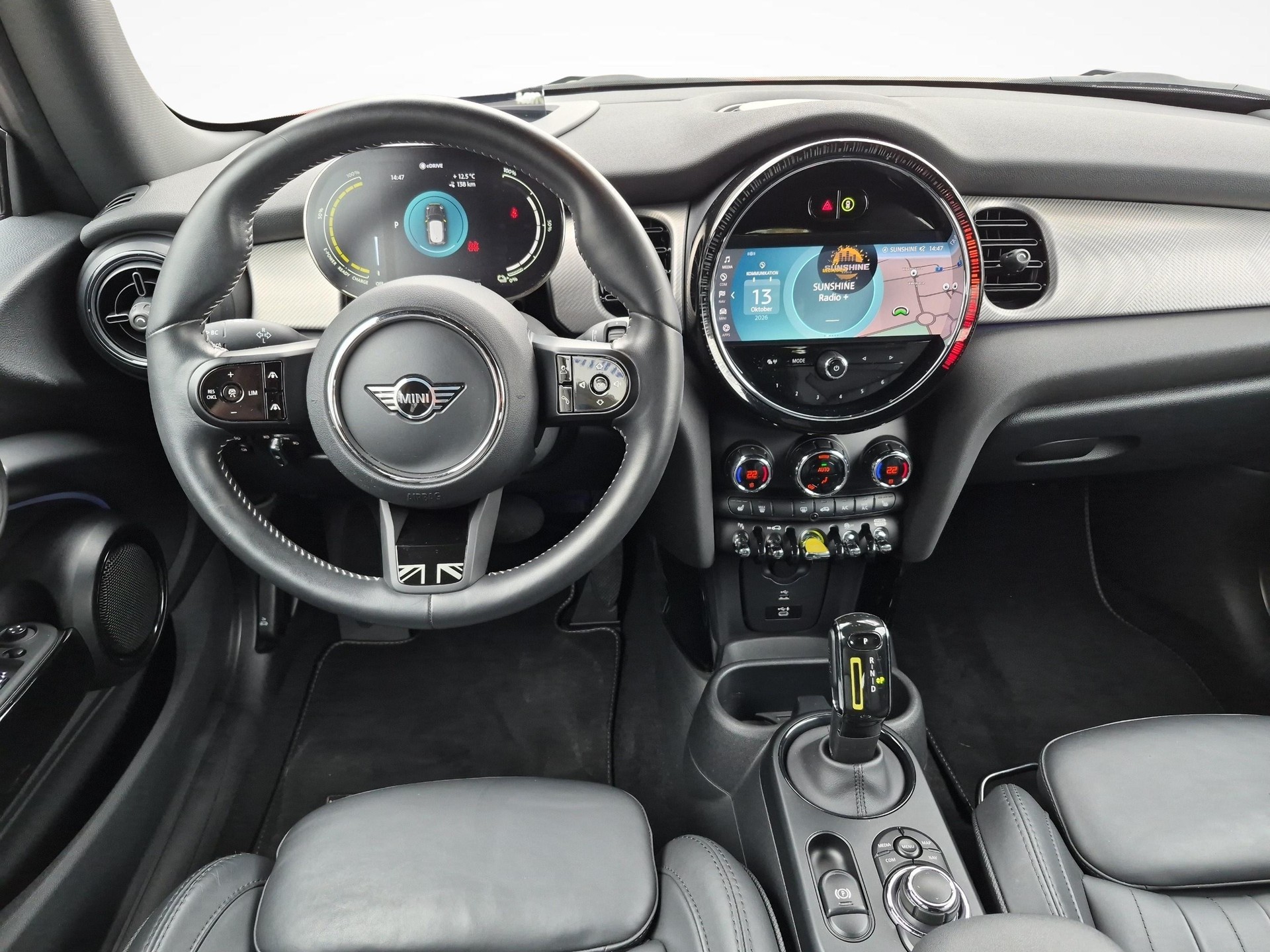 MINI F56 Cooper SE-image-9
