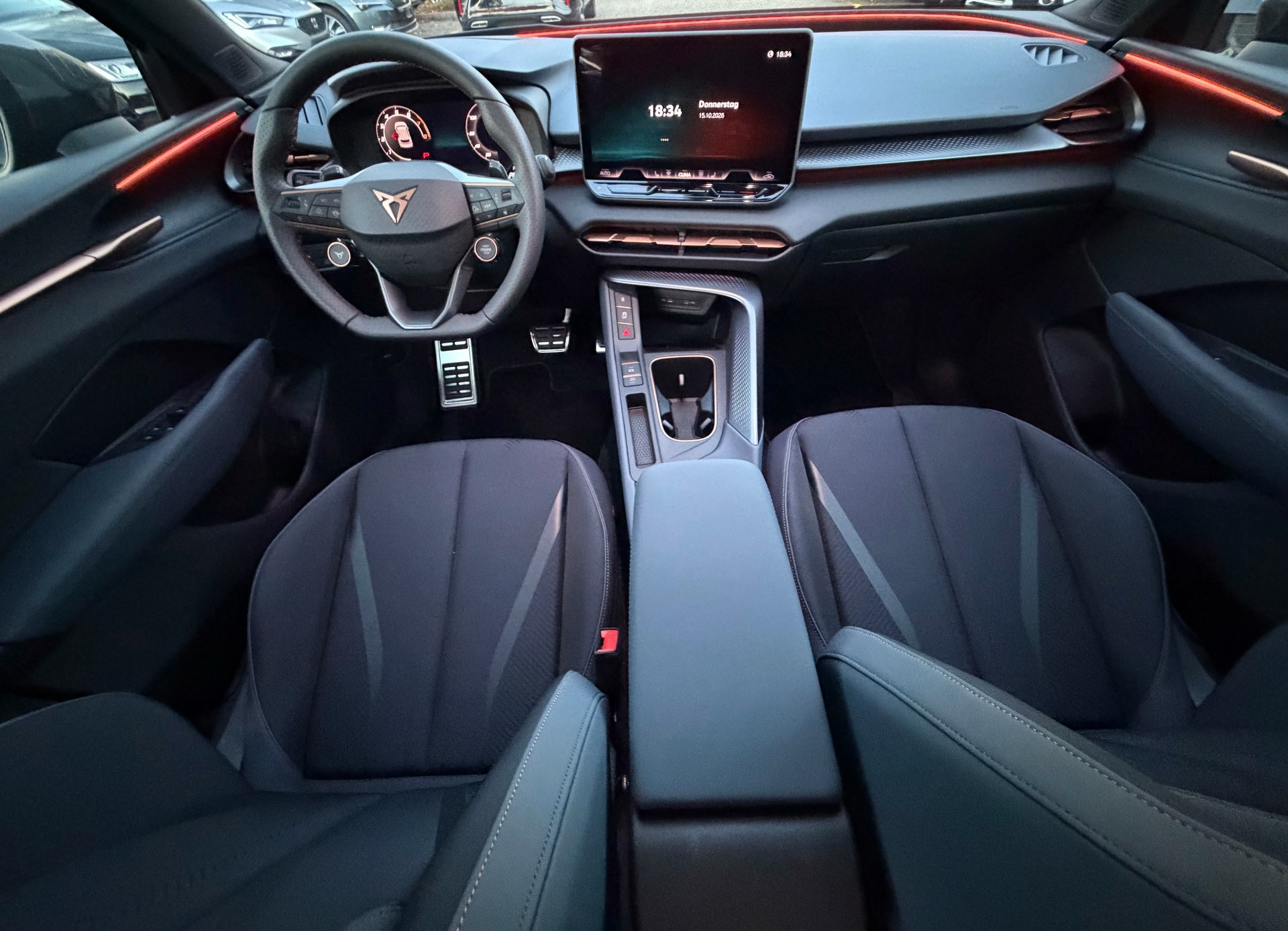 CUPRA Terramar 2.0 TSI DSG 4Drive VZ ***CH-FAHRZEUG***-image-10