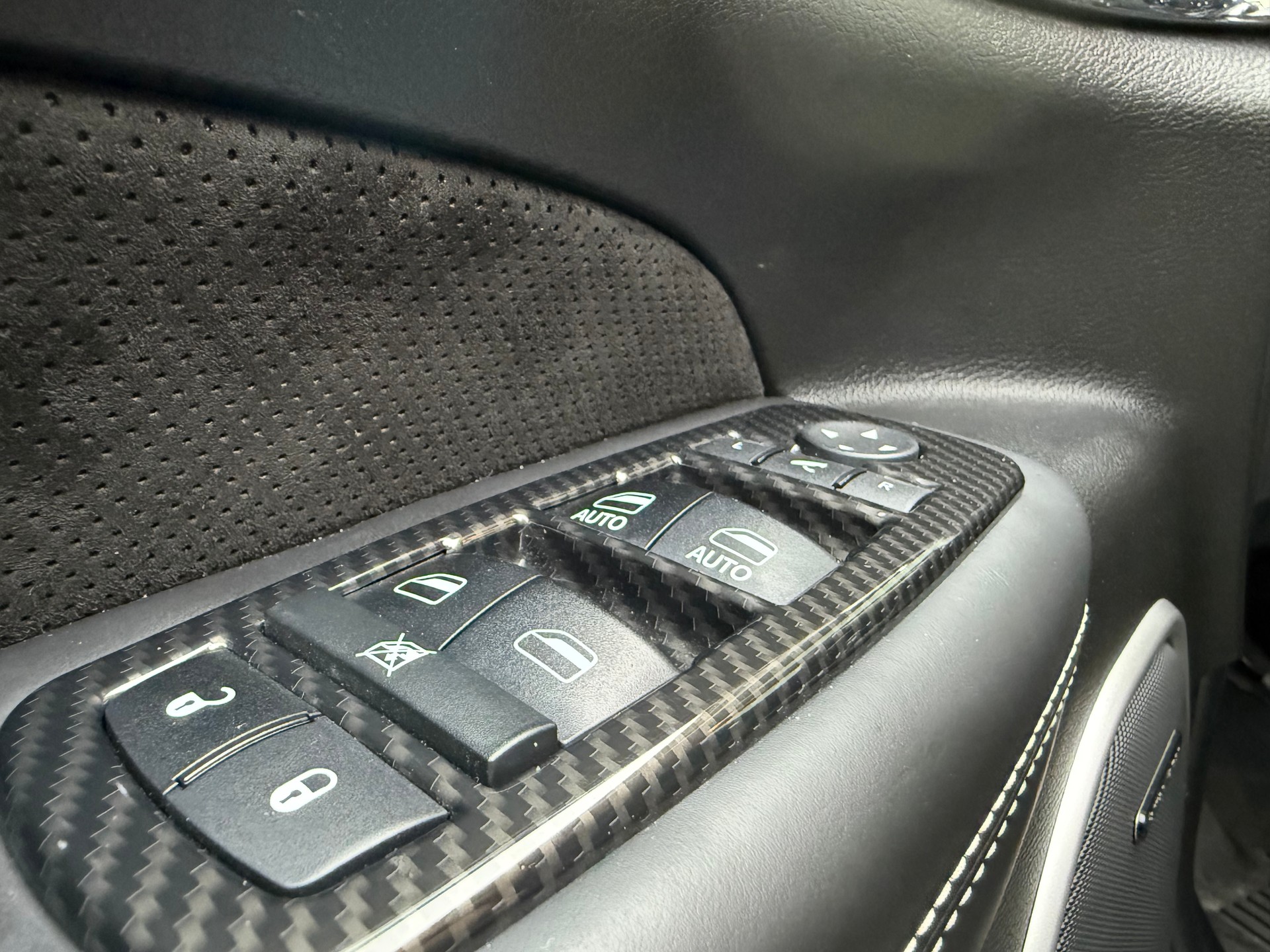 JEEP Grand Cherokee 6.4 V8 HEMI SRT8 Automatic-image-12