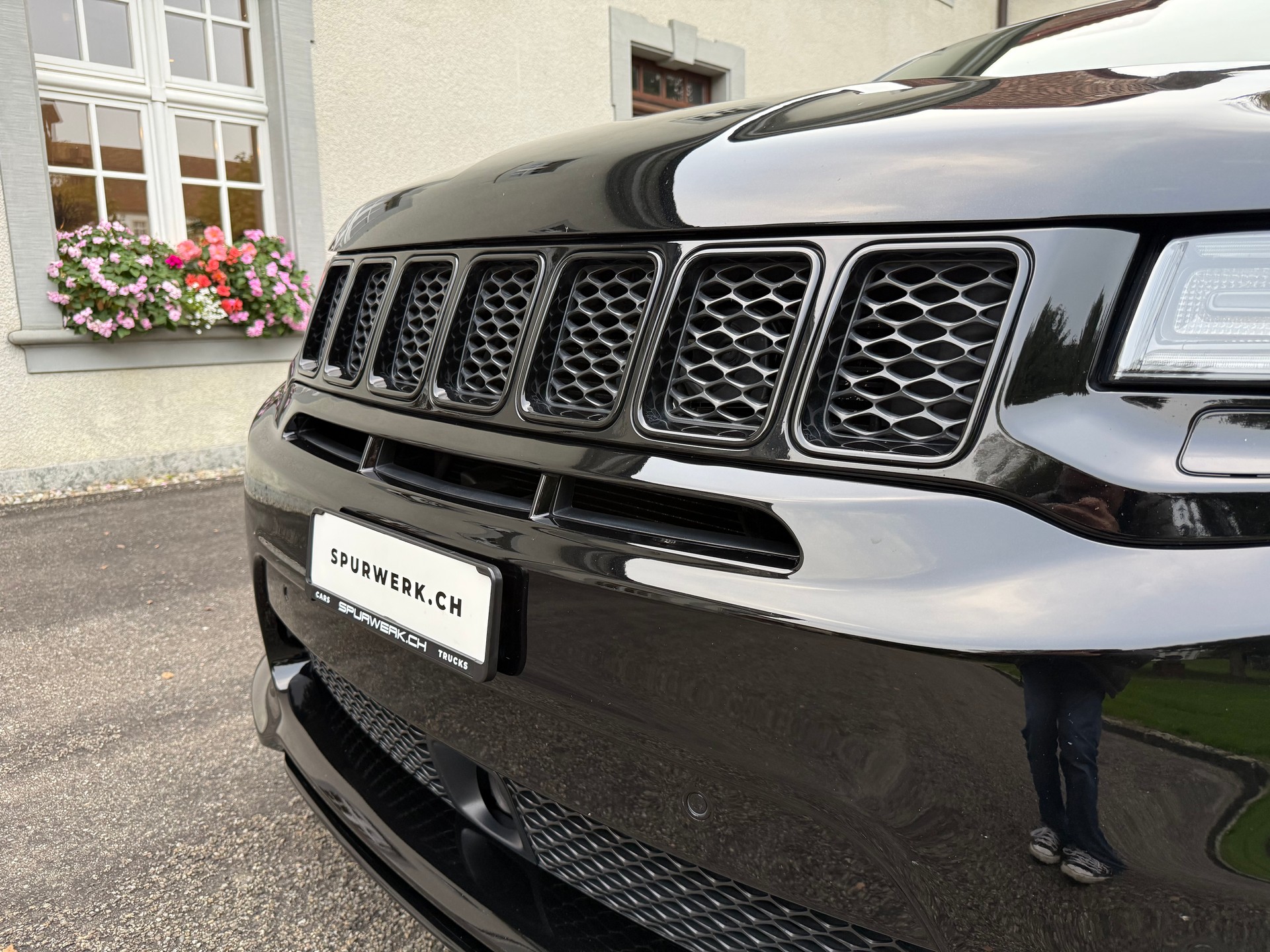 JEEP Grand Cherokee 6.4 V8 HEMI SRT8 Automatic-image-5