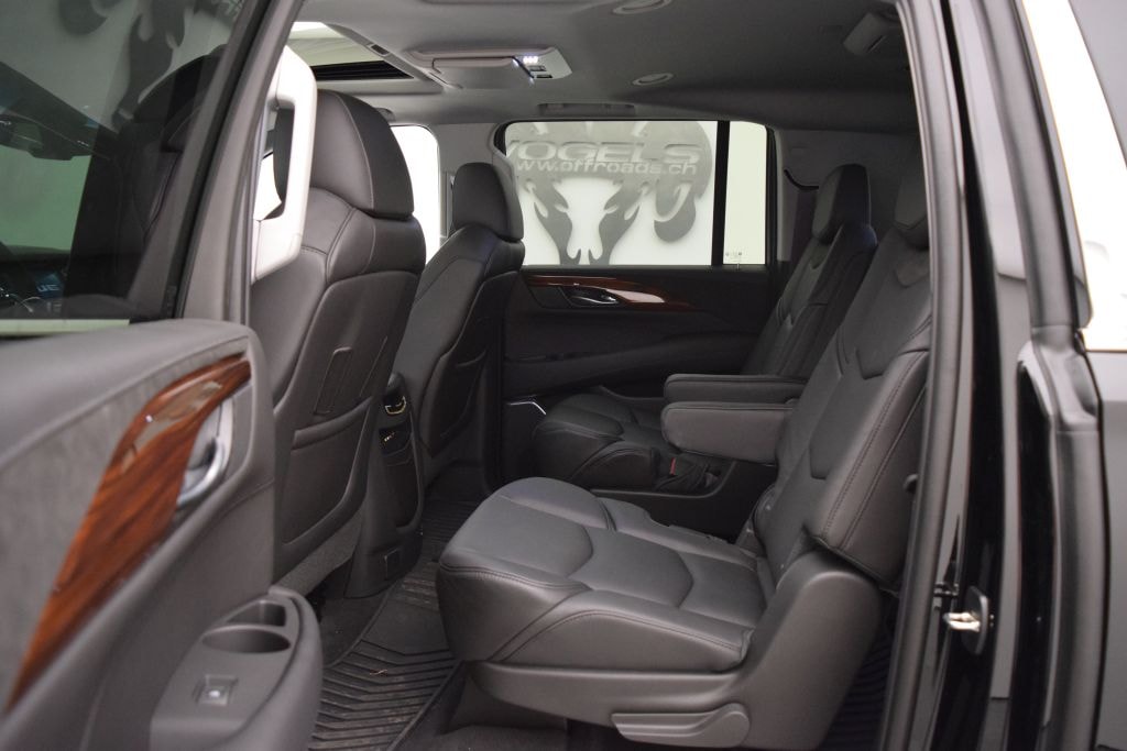 CADILLAC Escalade 6.2 ESV Premium-image-12