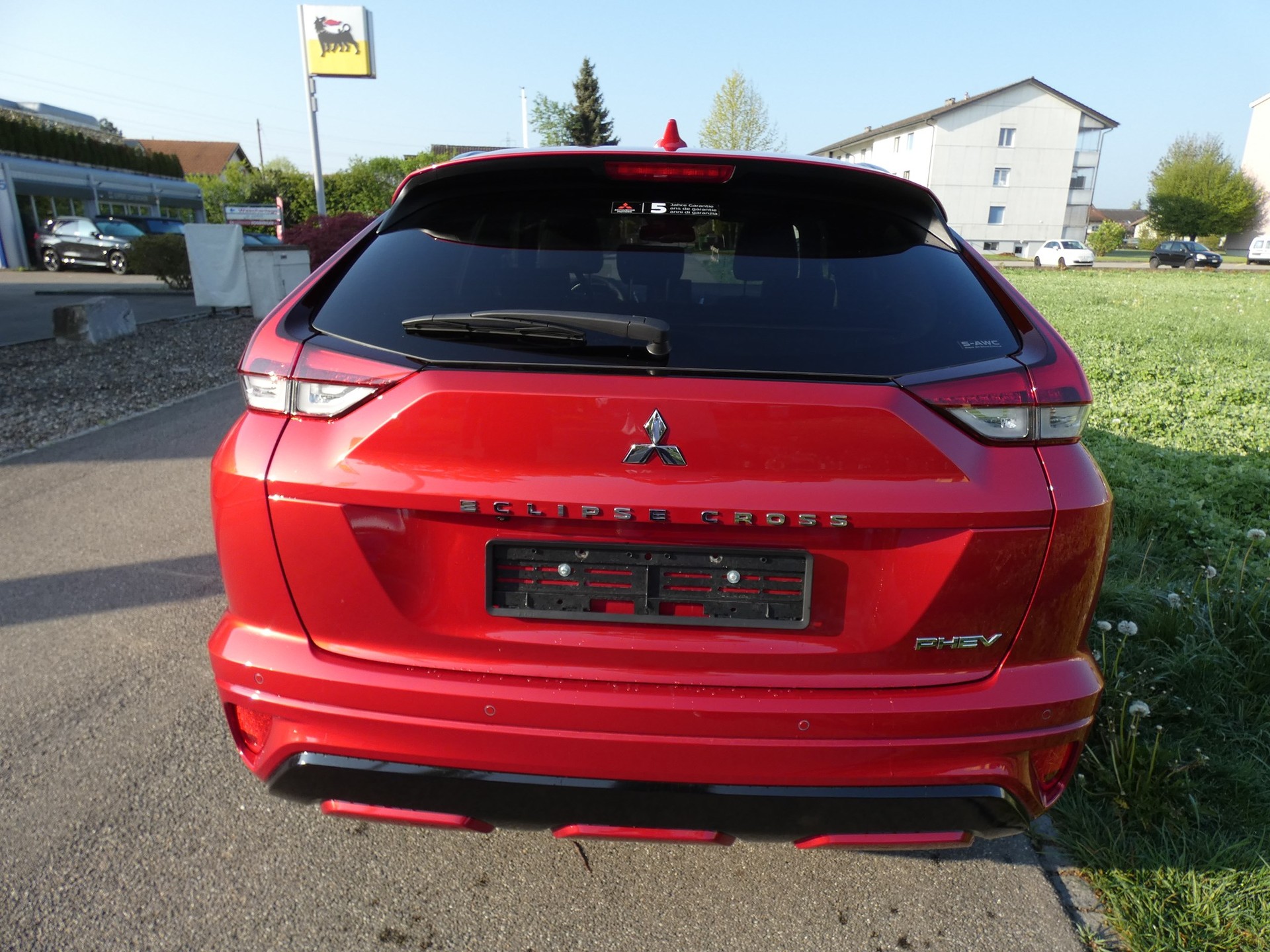 MITSUBISHI Eclipse Cross 2.4 PHEV Diamond 4WD-showroom-element-3