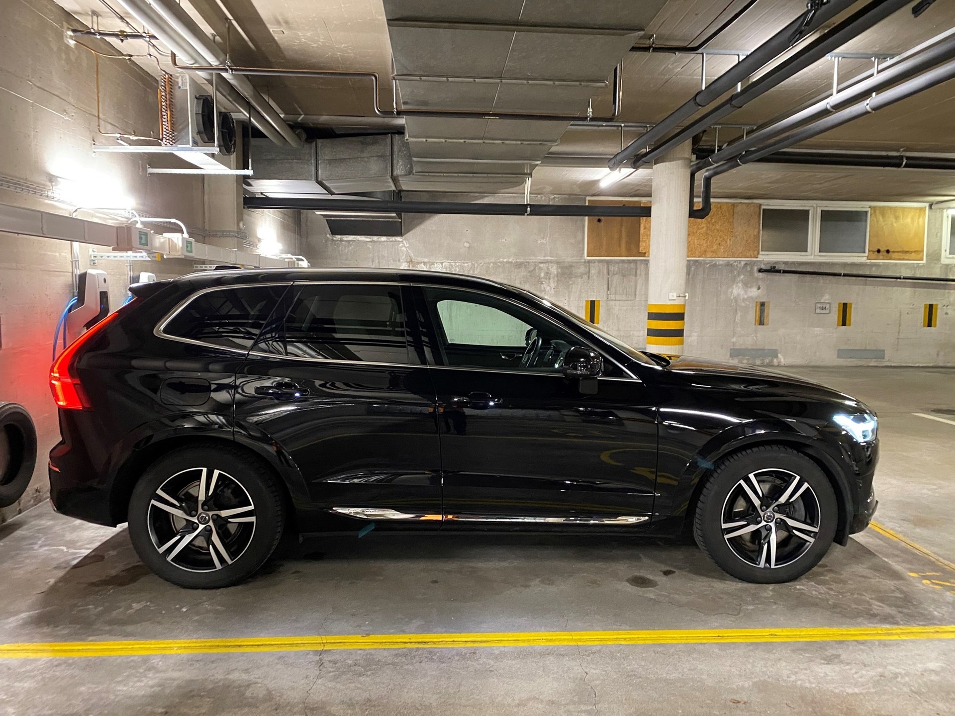 VOLVO XC60 T8 eAWD Inscription Geartronic-image-1