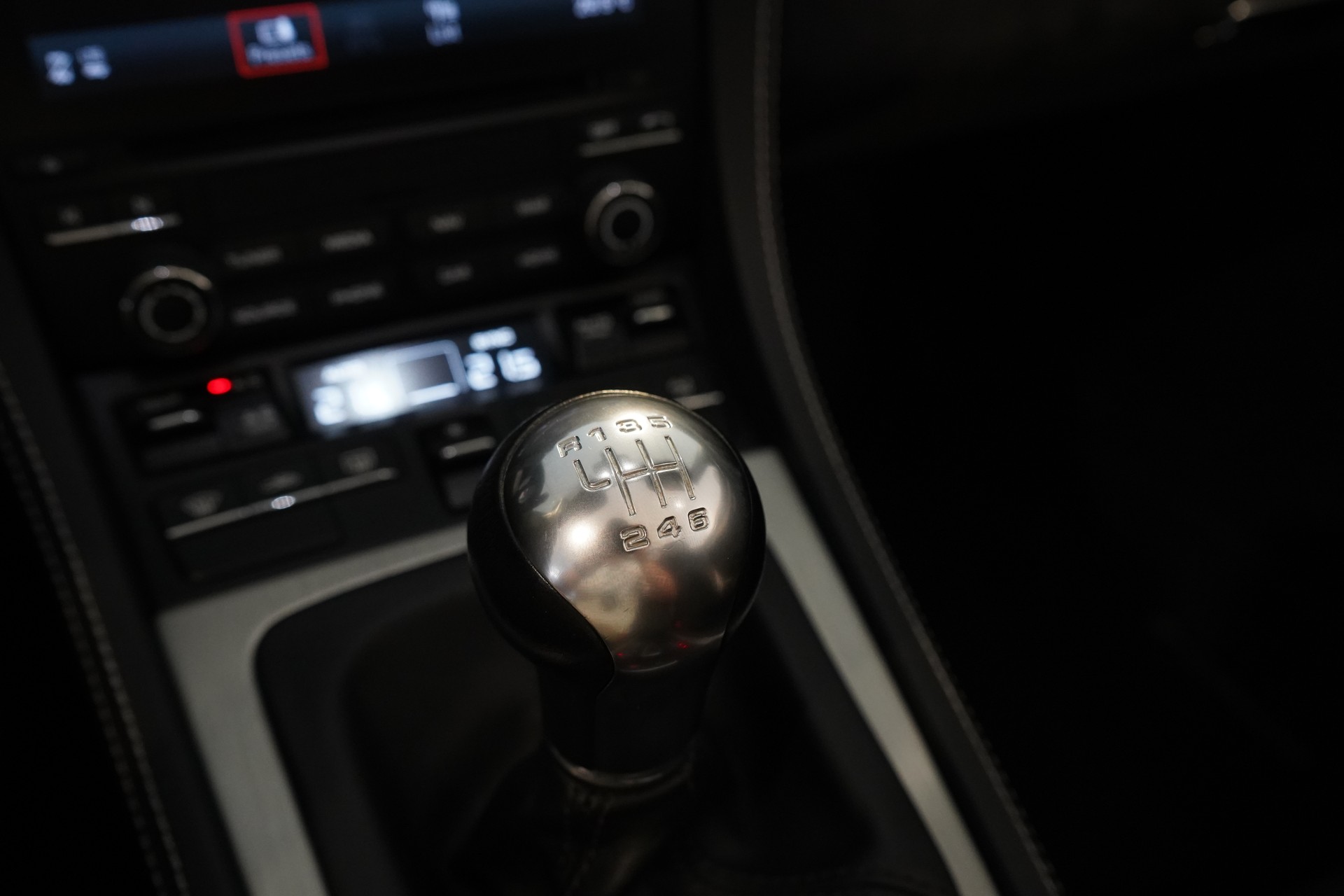PORSCHE 718 Boxster Spyder / CH-Fahrzeug-image-10