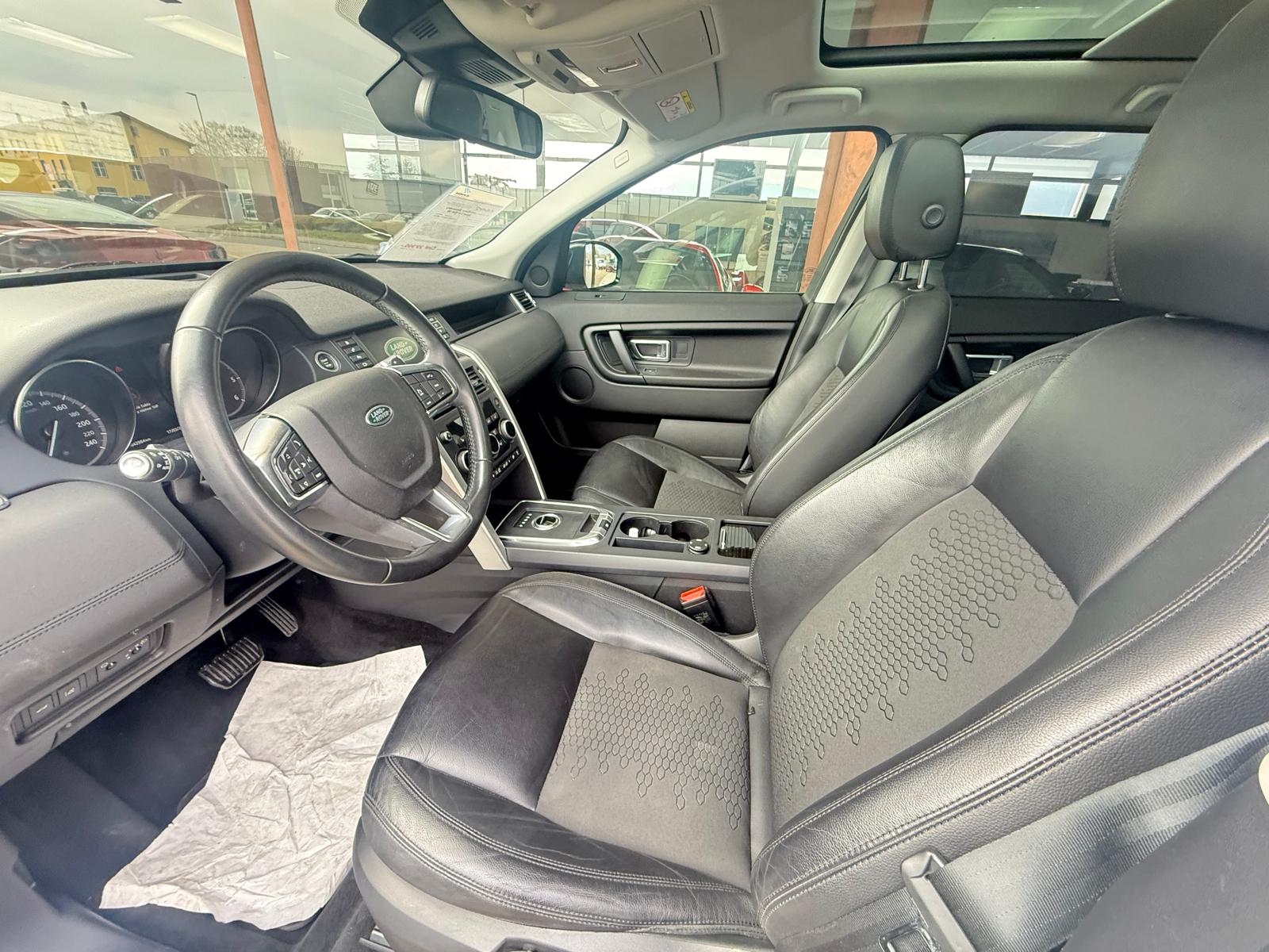 LAND ROVER Discovery Sport 2.0 TD4 SE AT9-image-7