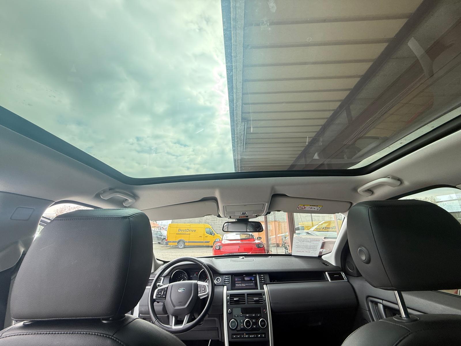 LAND ROVER Discovery Sport 2.0 TD4 SE AT9-image-10