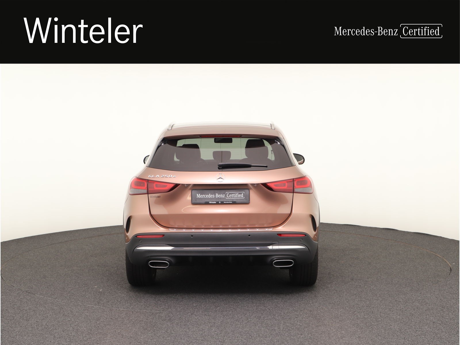 MERCEDES-BENZ GLA 250e AMG Line 8G-DCT-image-6