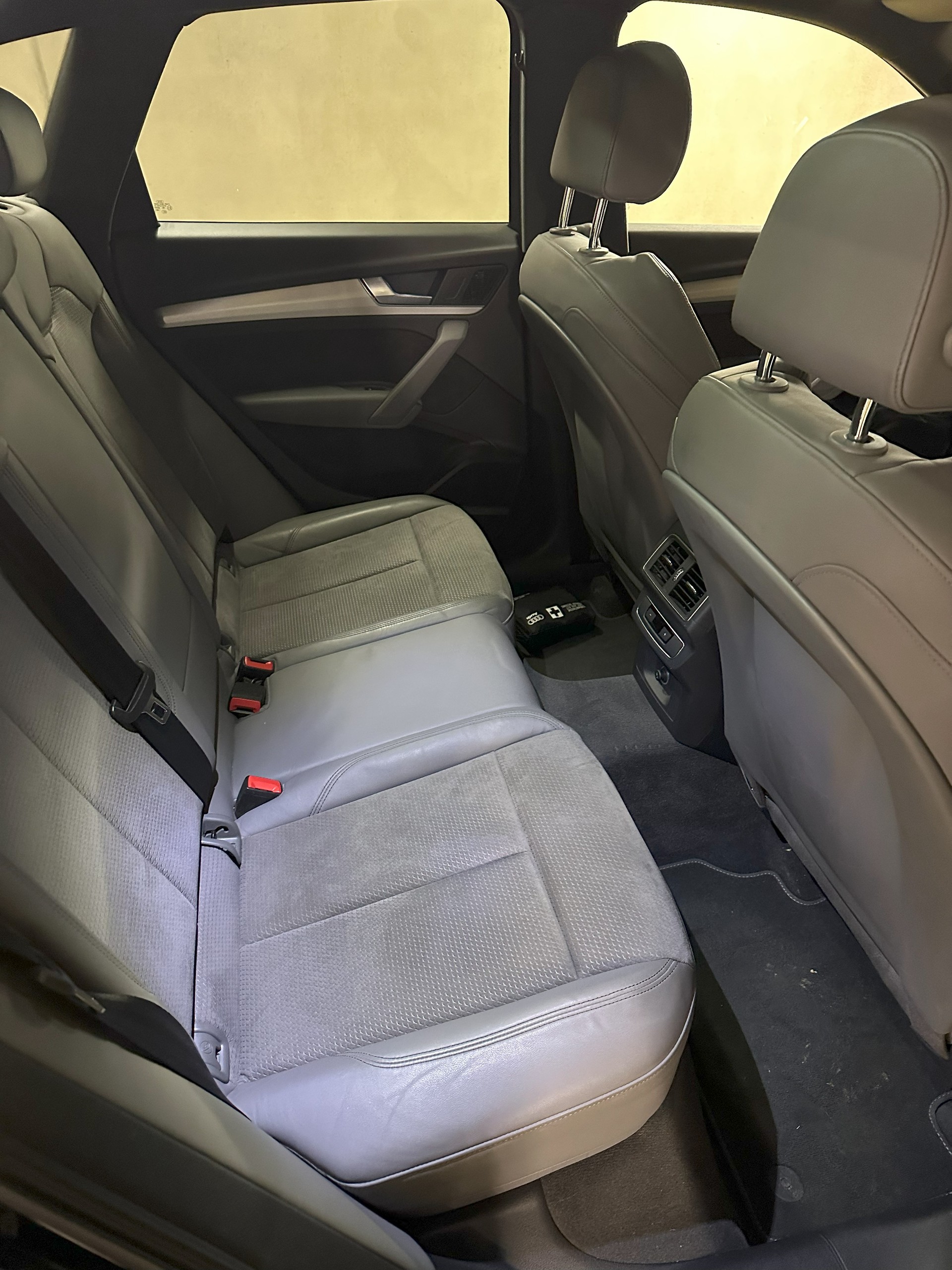 AUDI SQ5 3.0 TFSI quattro S-tronic-image-5