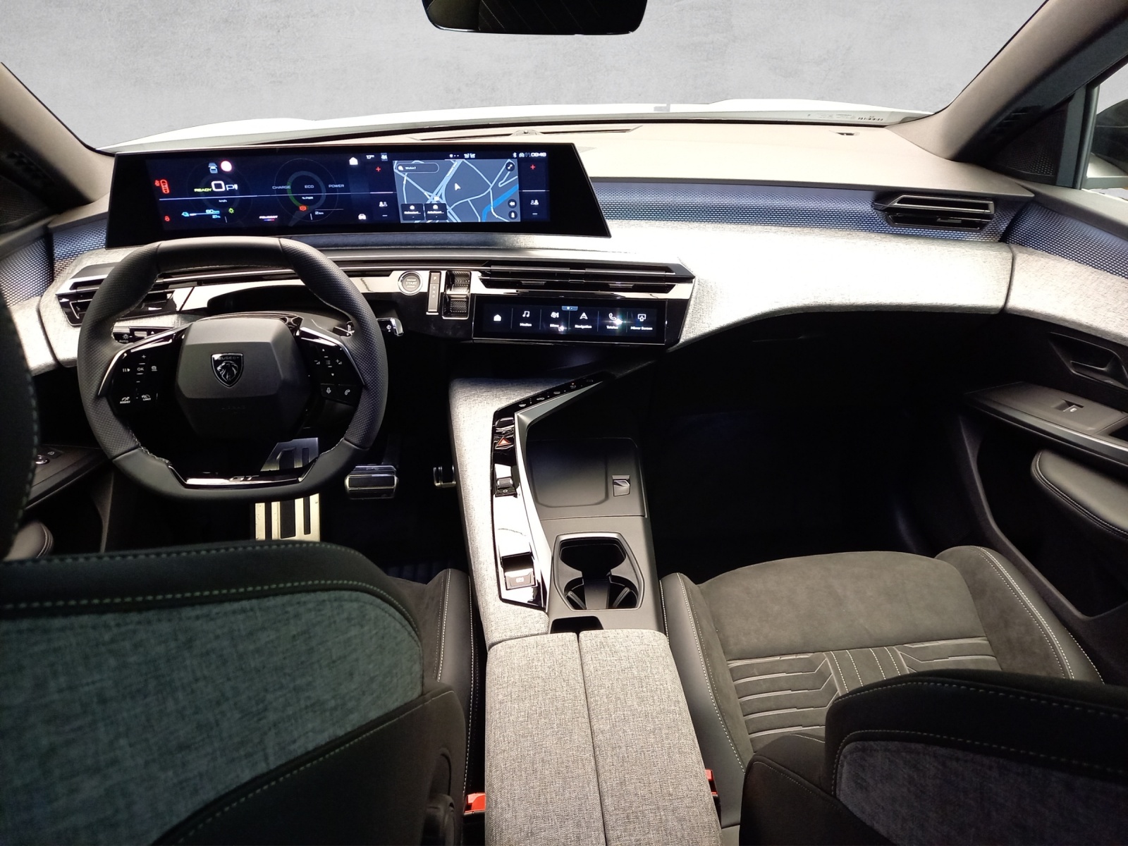 PEUGEOT 3008 e-GT 73kWh-image-9
