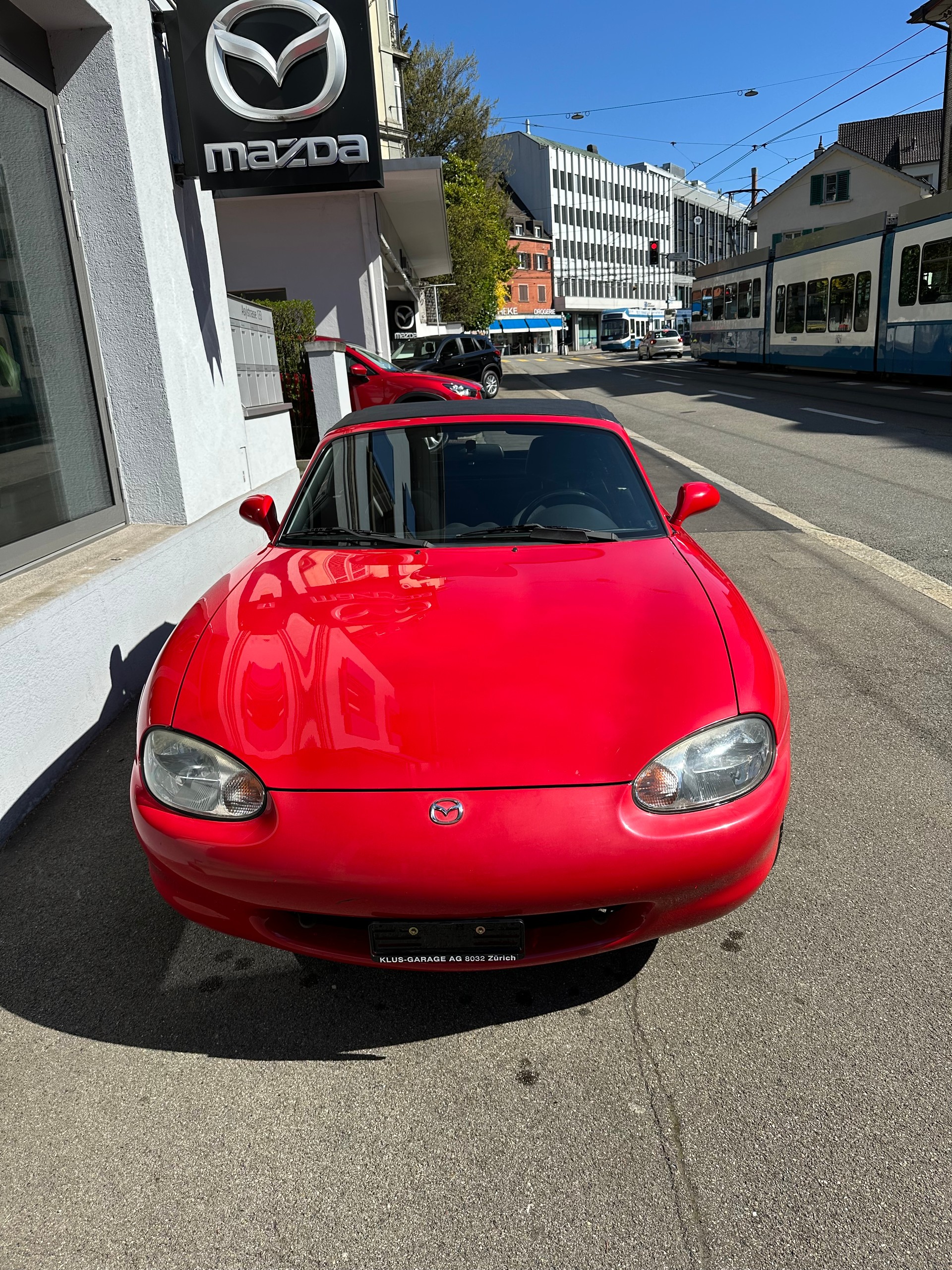 MAZDA MX-5 1.6i-16 Youngster-showroom-element-2