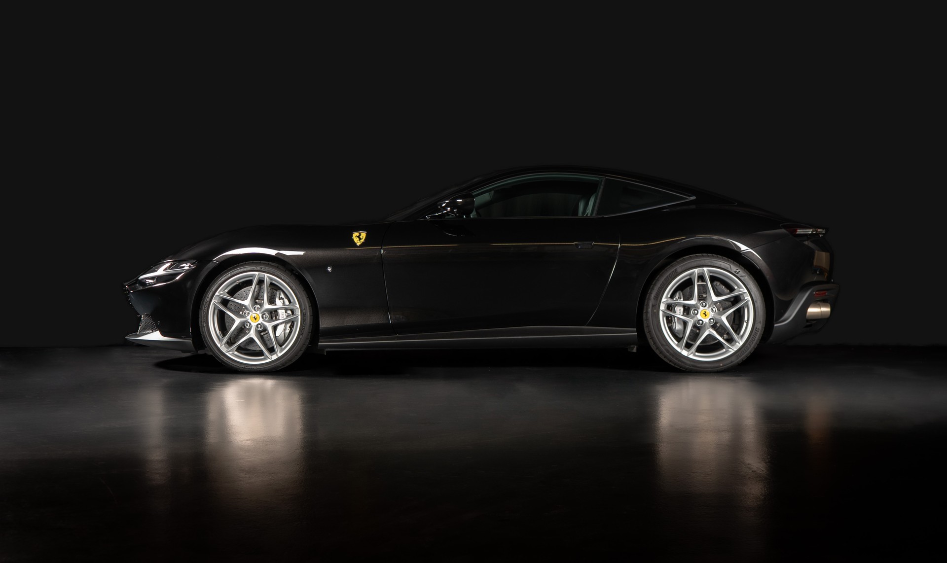 FERRARI Roma 3.9 V8 T-image-1
