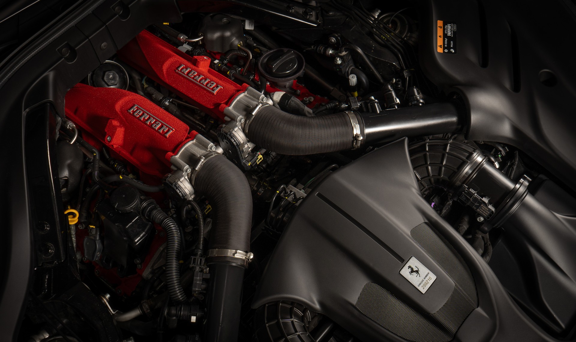 FERRARI Roma 3.9 V8 T-image-3