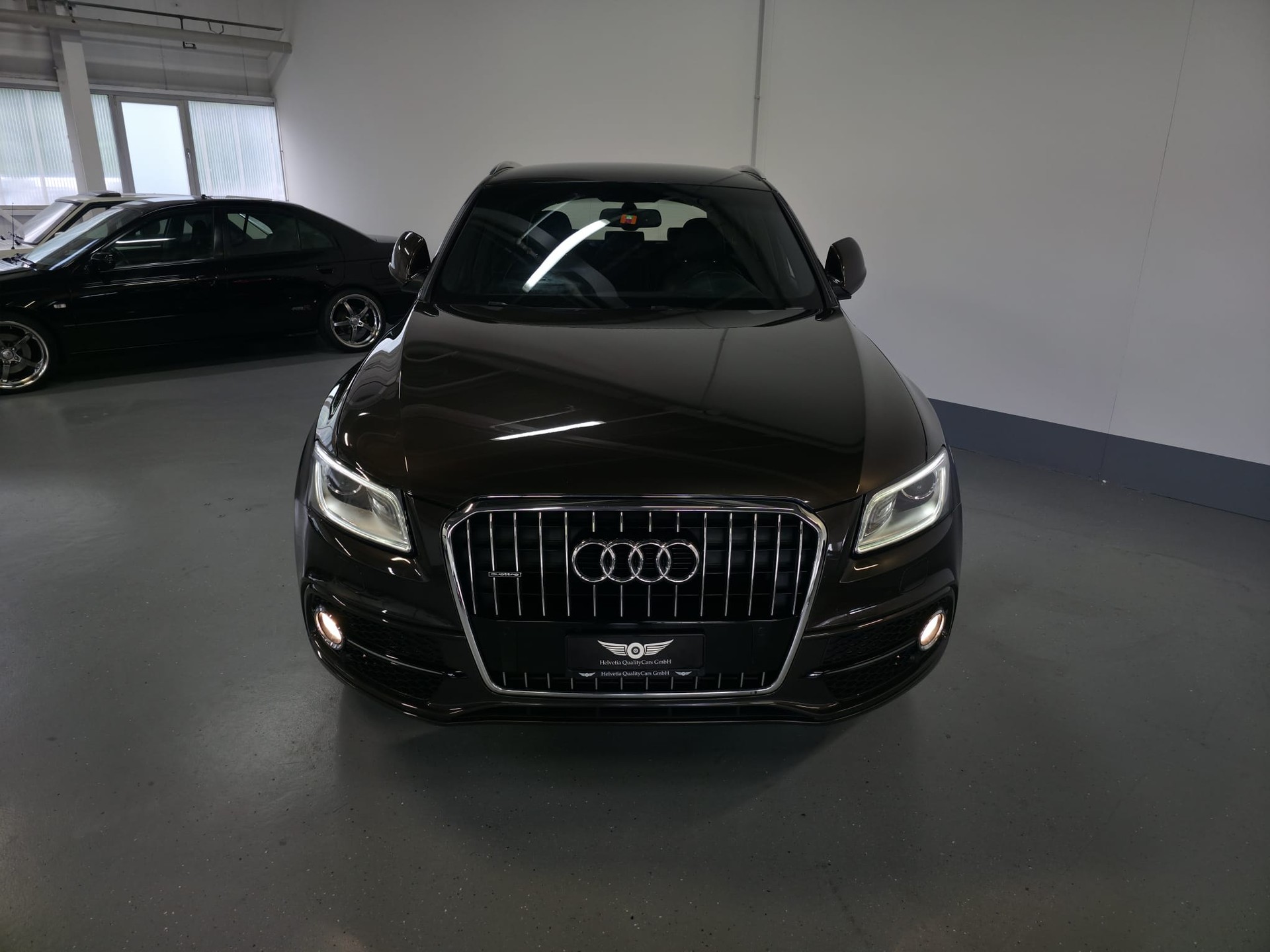 AUDI Q5 2.0 TFSI quattro tiptronic-image-4