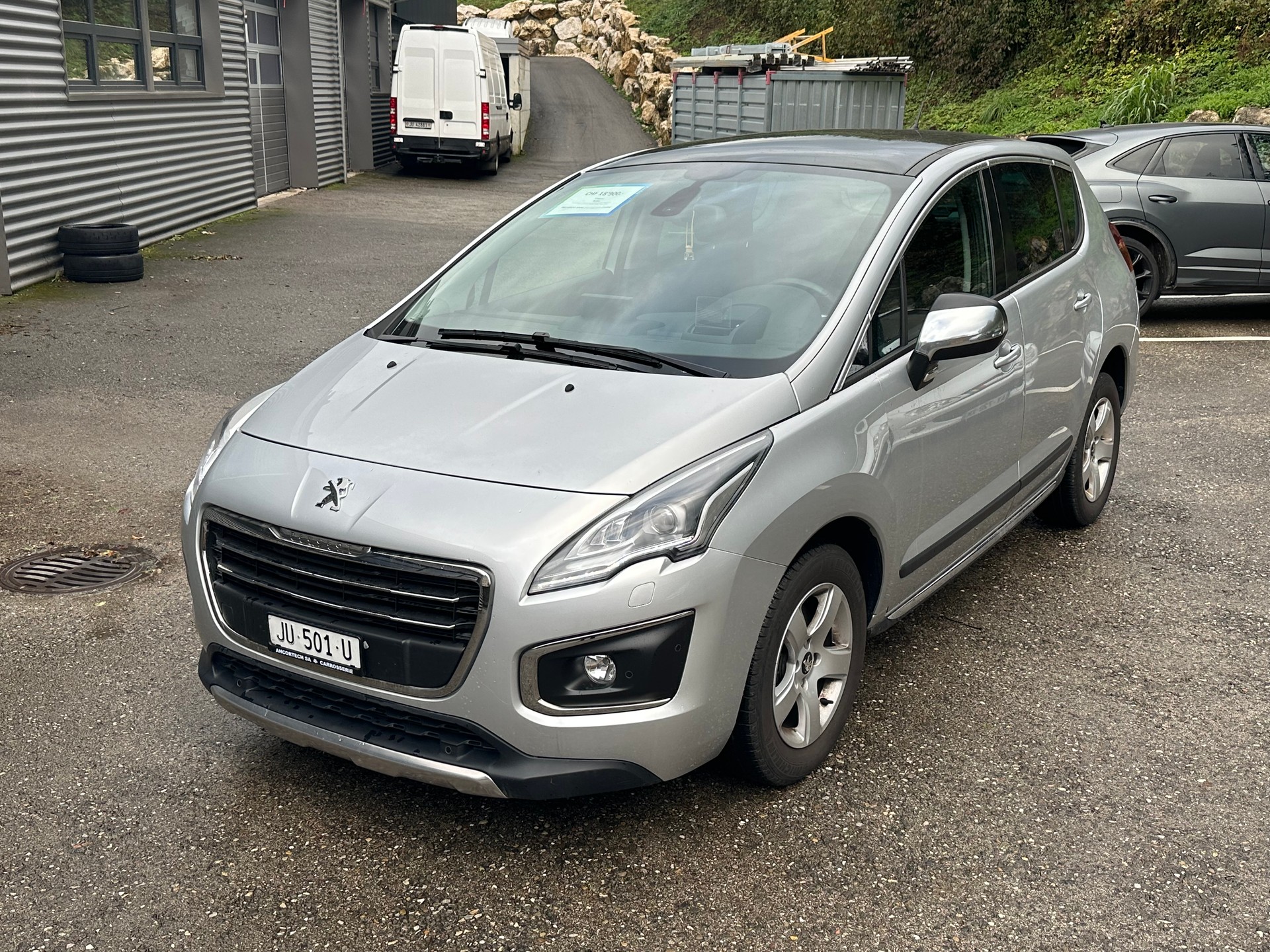 PEUGEOT 3008 2.0 Blue HDI Allure