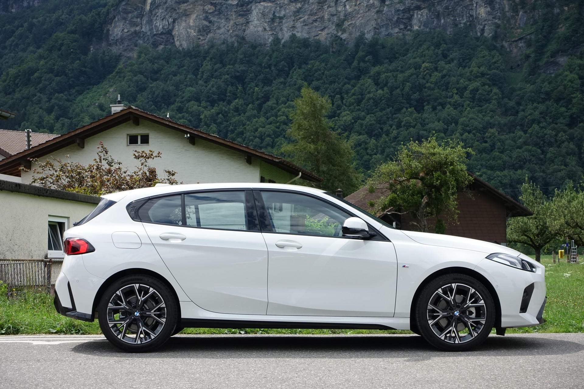 BMW 120i M Sport Steptronic *neustes Modell*-image-5