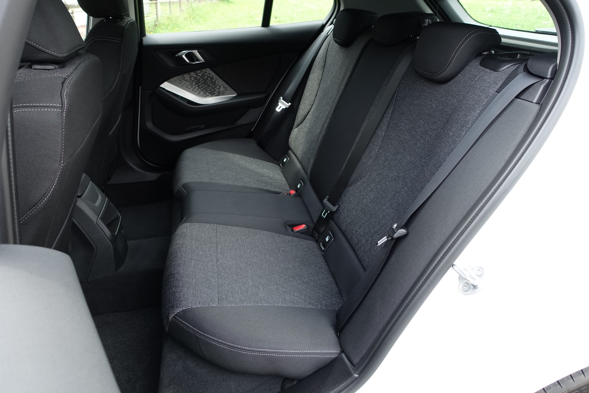 BMW 120i M Sport Steptronic *neustes Modell*-image-19