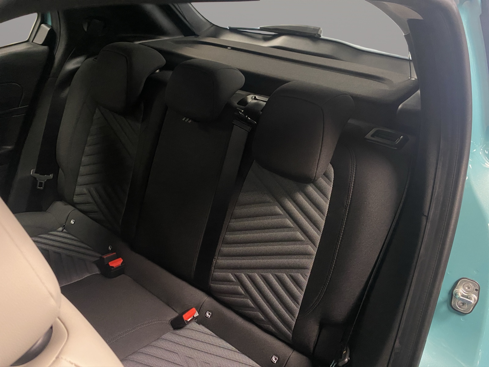 FIAT 600 1.2 Hybrid 136 Swis-image-10