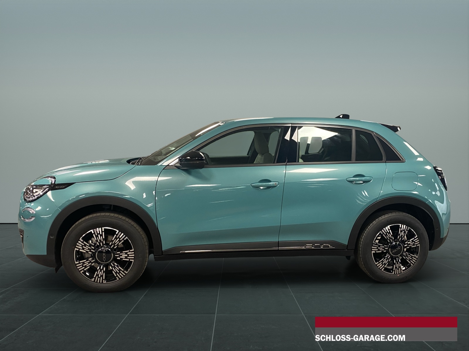 FIAT 600 1.2 Hybrid 136 Swis-image-1