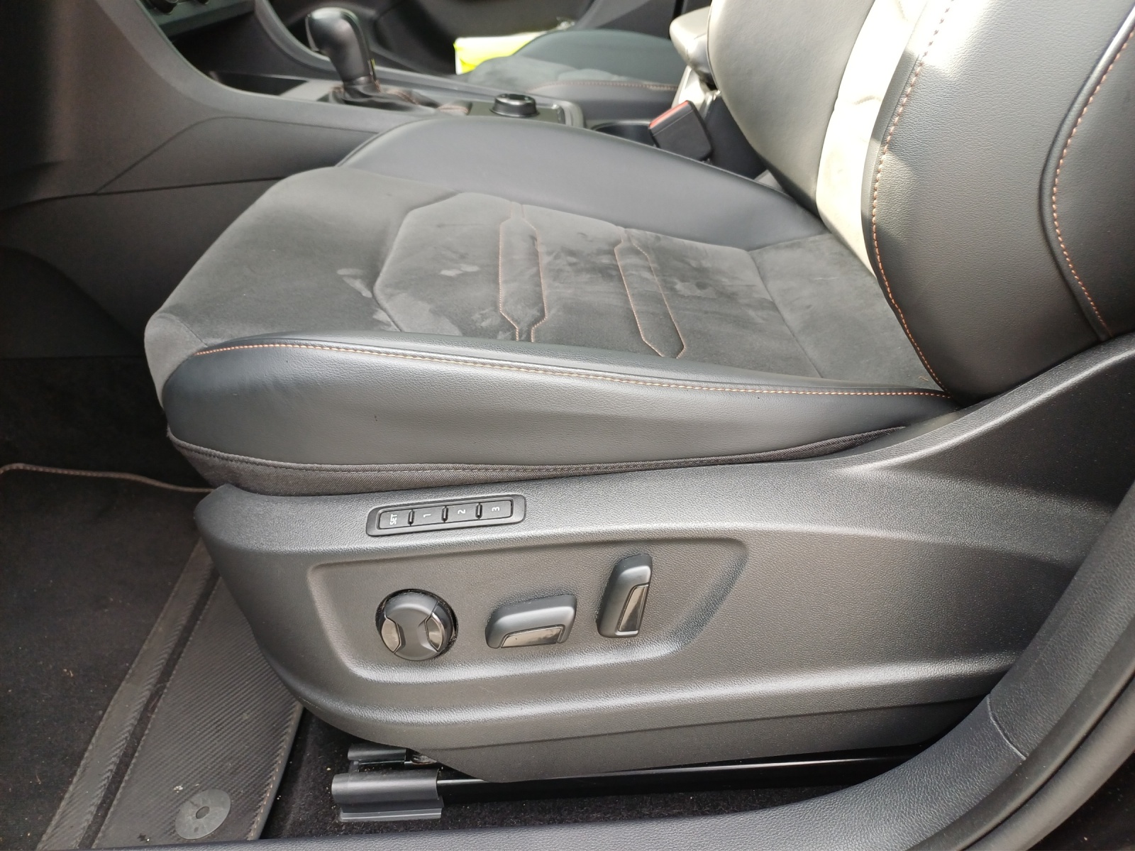 CUPRA Ateca 2.0TSI 4Drive DSG-image-14