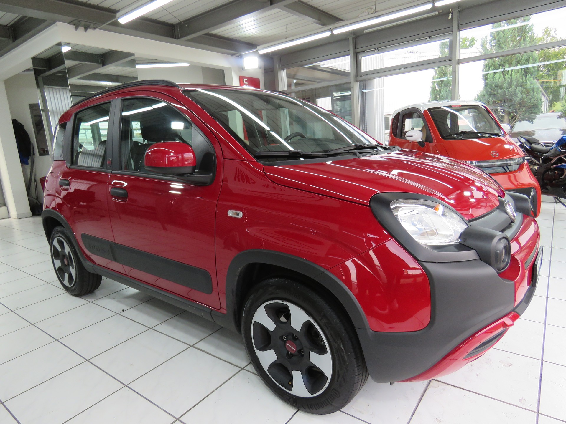 FIAT Panda 1.0 MHEV RED-image-2
