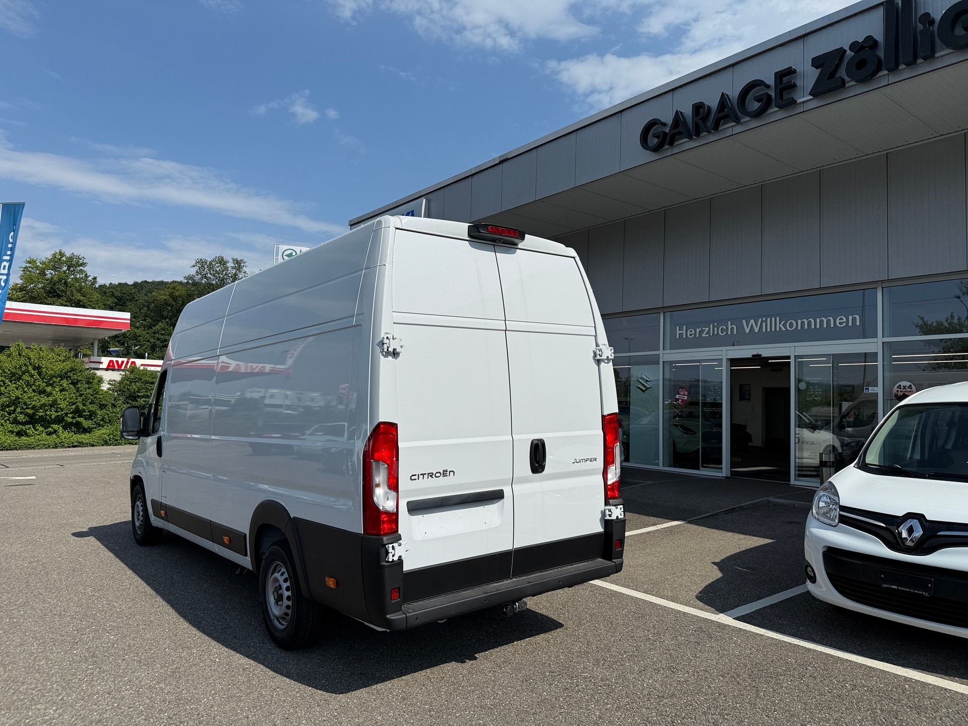 CITROEN Jumper 35+ 2.2 BlueHDi 180PS L4H3 Ersatzrad Lederlenkrad 270° Türen Armlehne, Alle Grössen verfügbar!-showroom-element-3