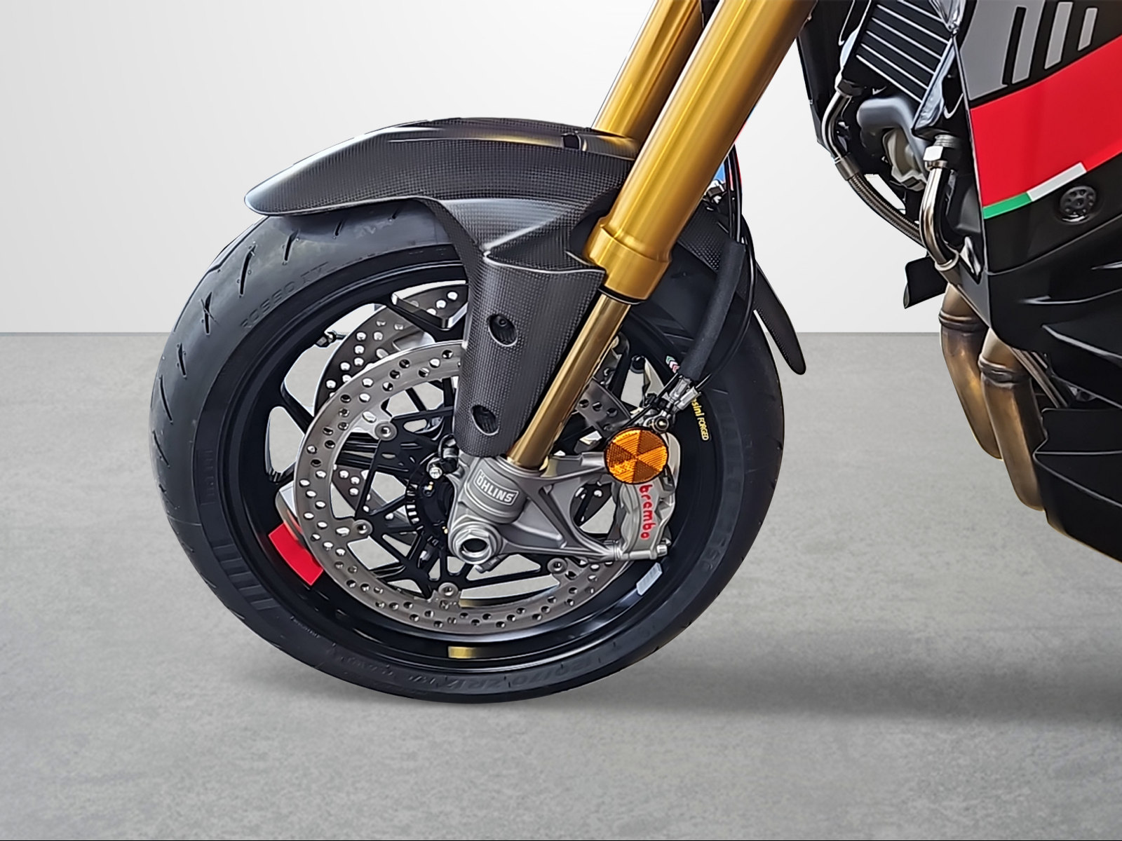 DUCATI MULTISTRADA V4 PIKES PEAK MY 2025-showroom-element-1