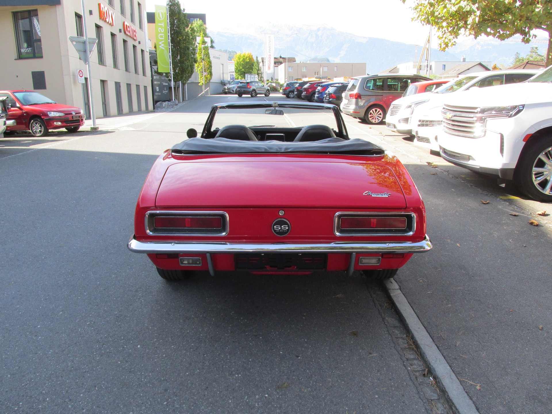 CHEVROLET Camaro RS Convertible-image-7