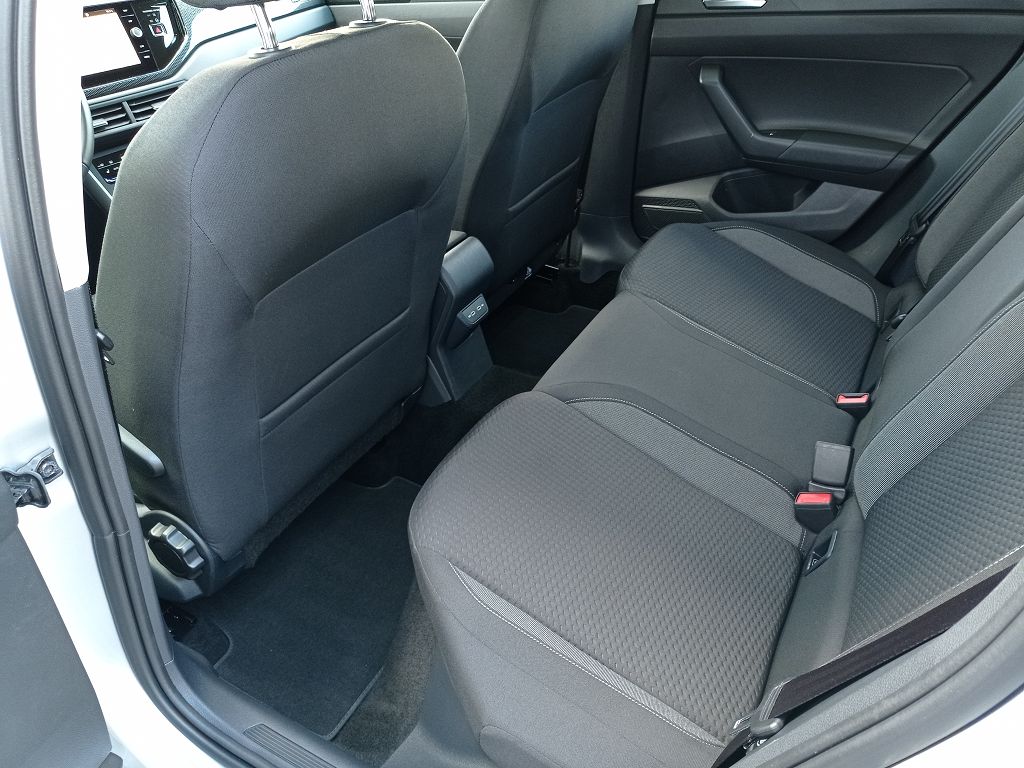 VW Taigo 1.0 TSI Life United DSG-image-12