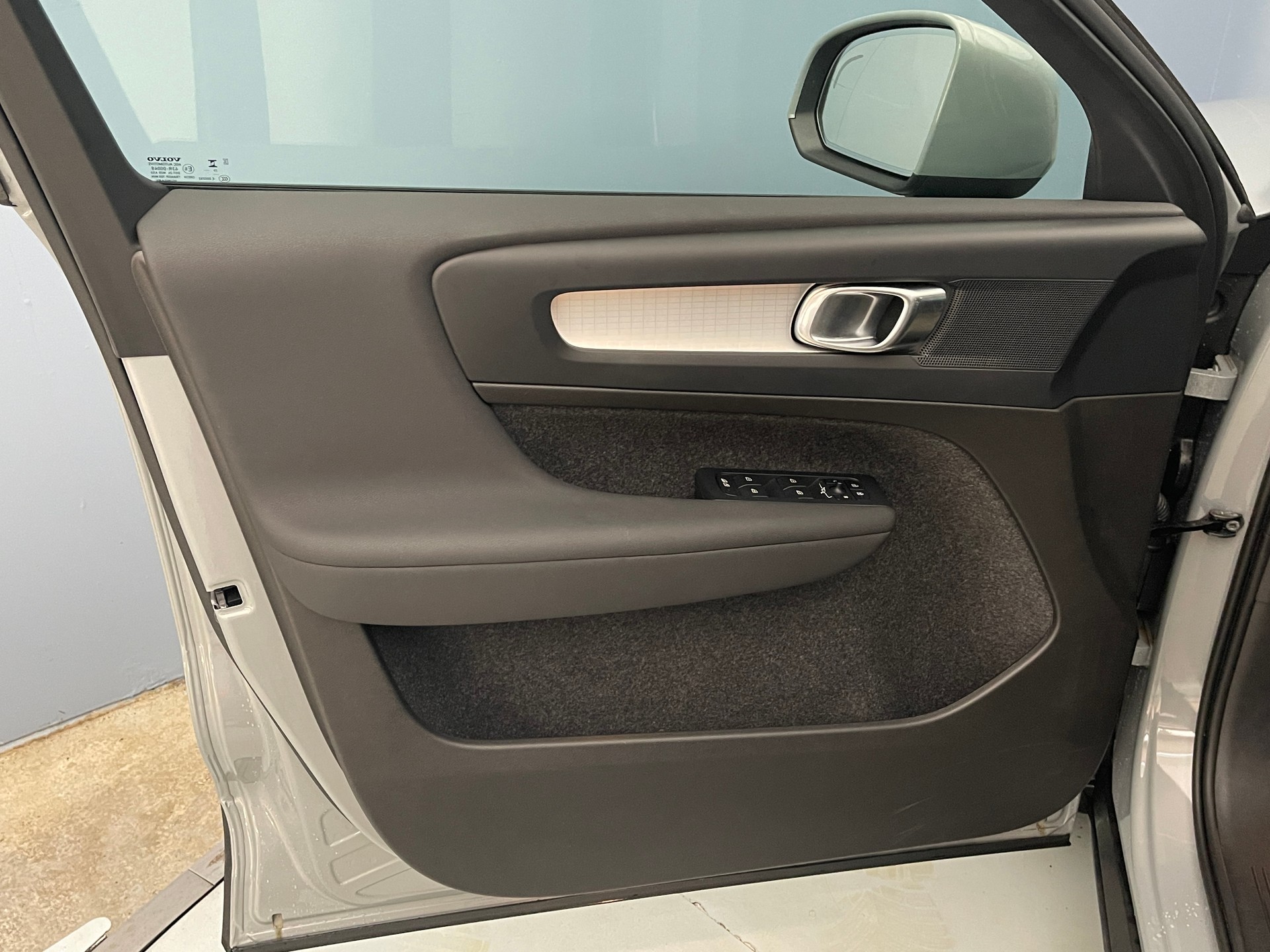 VOLVO XC40 1.5 T2 XCITE-image-6