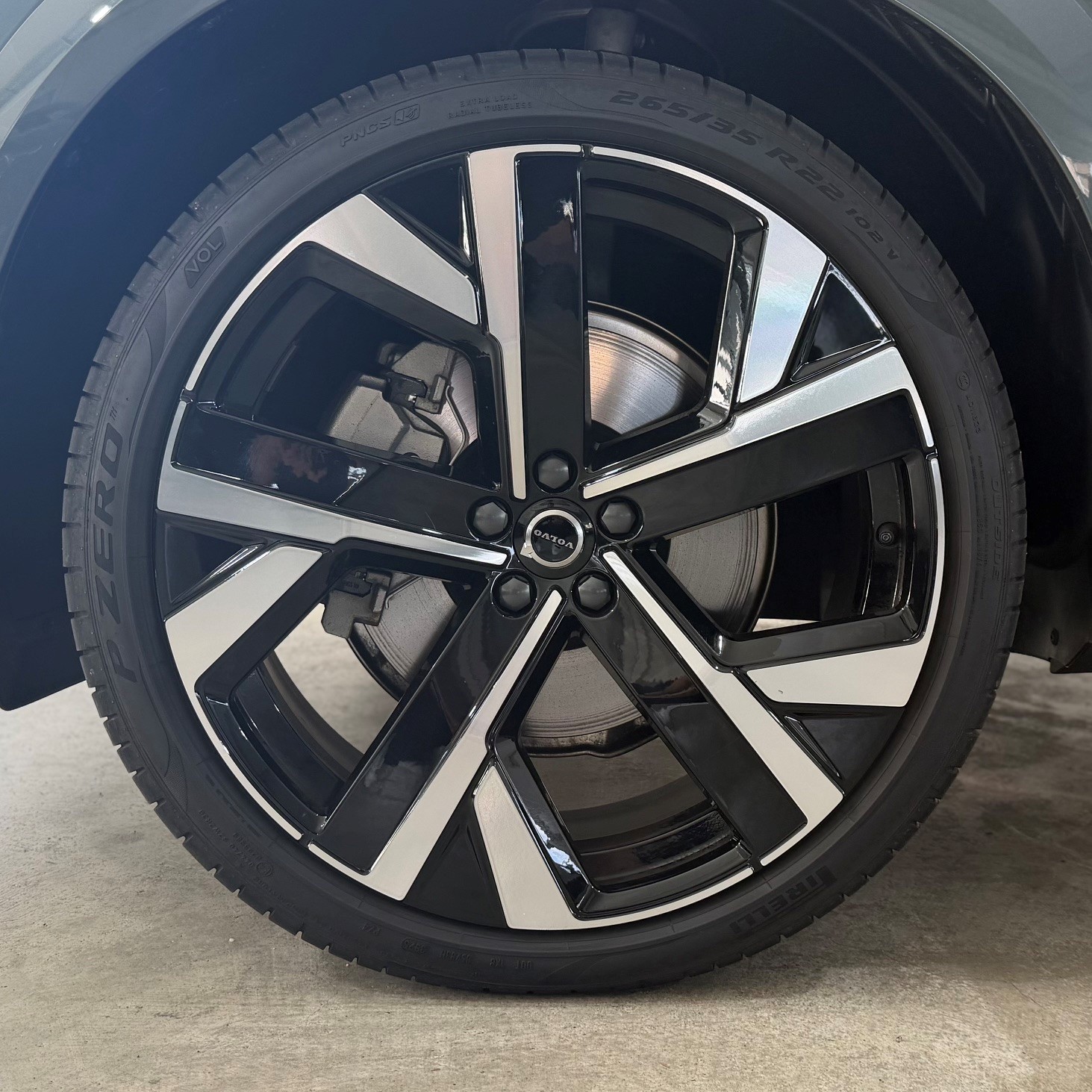 VOLVO XC60 2.0 T6 TE Ultra Dark eAWD-image-9