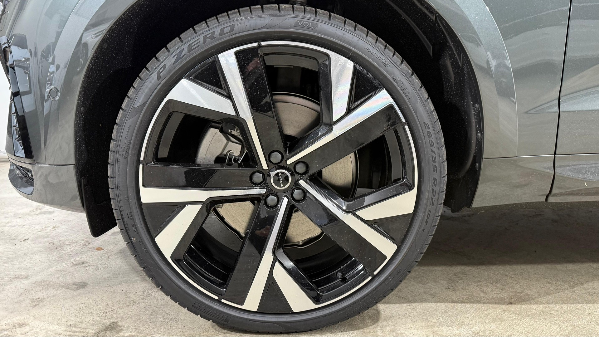 VOLVO XC60 2.0 T6 TE Ultra Dark eAWD-image-7